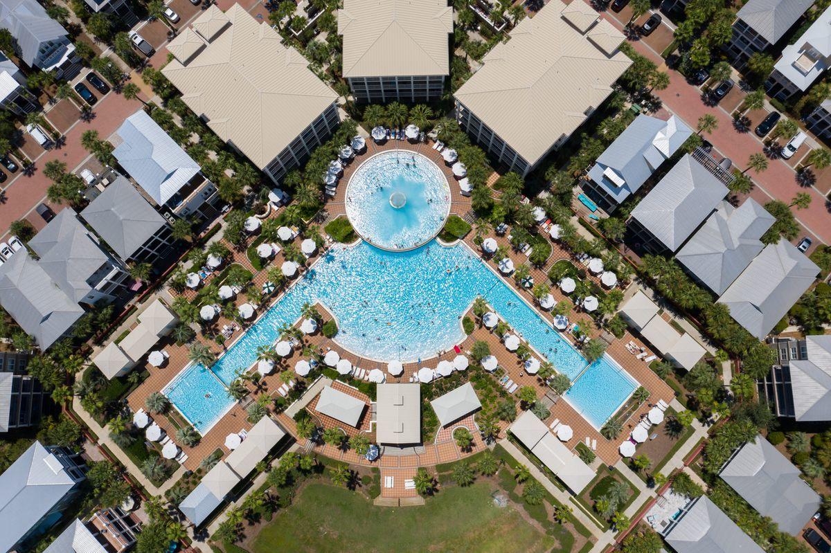 VILLAS AT SEACREST BEACH - Residential