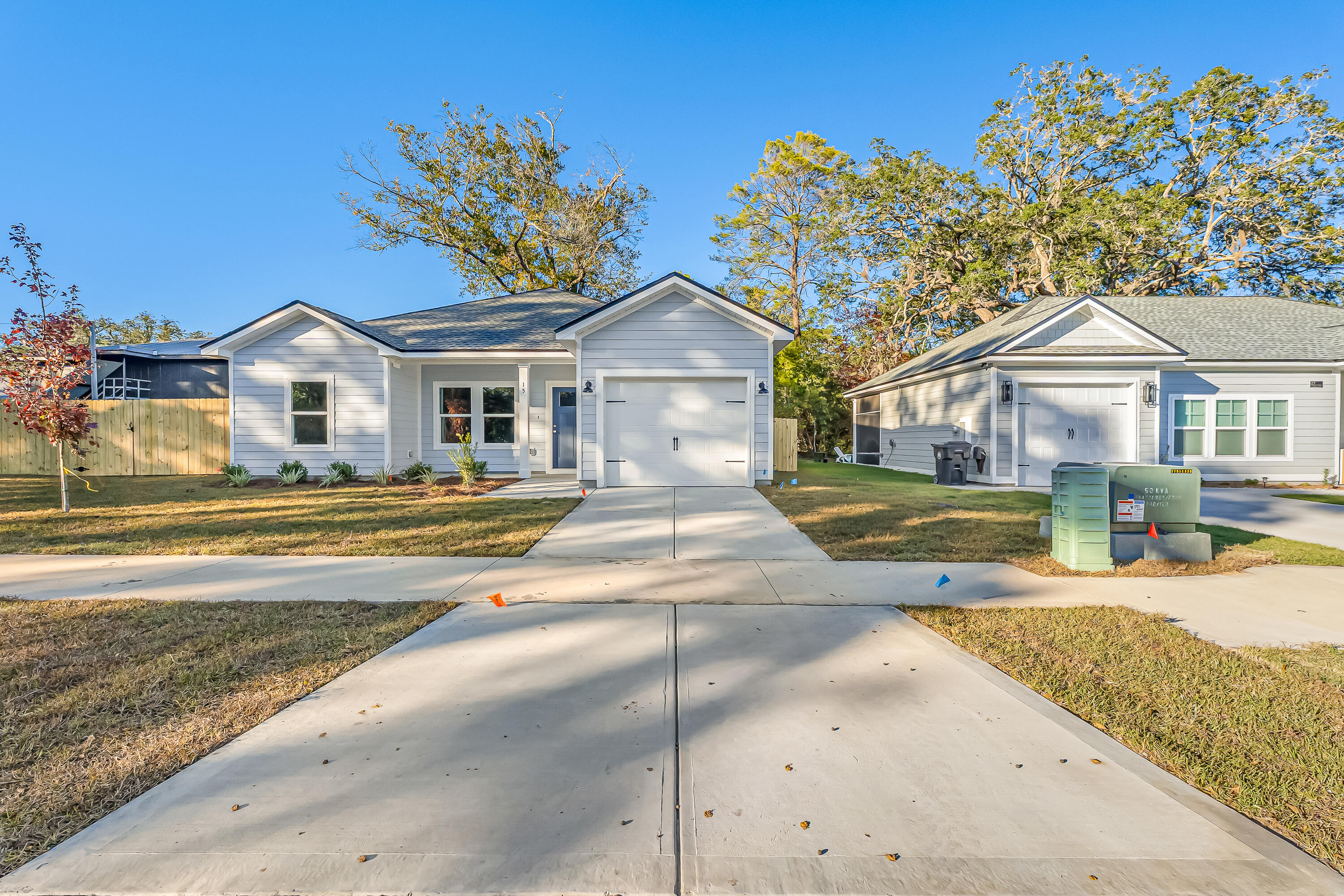 Live Oak Cottages - Residential