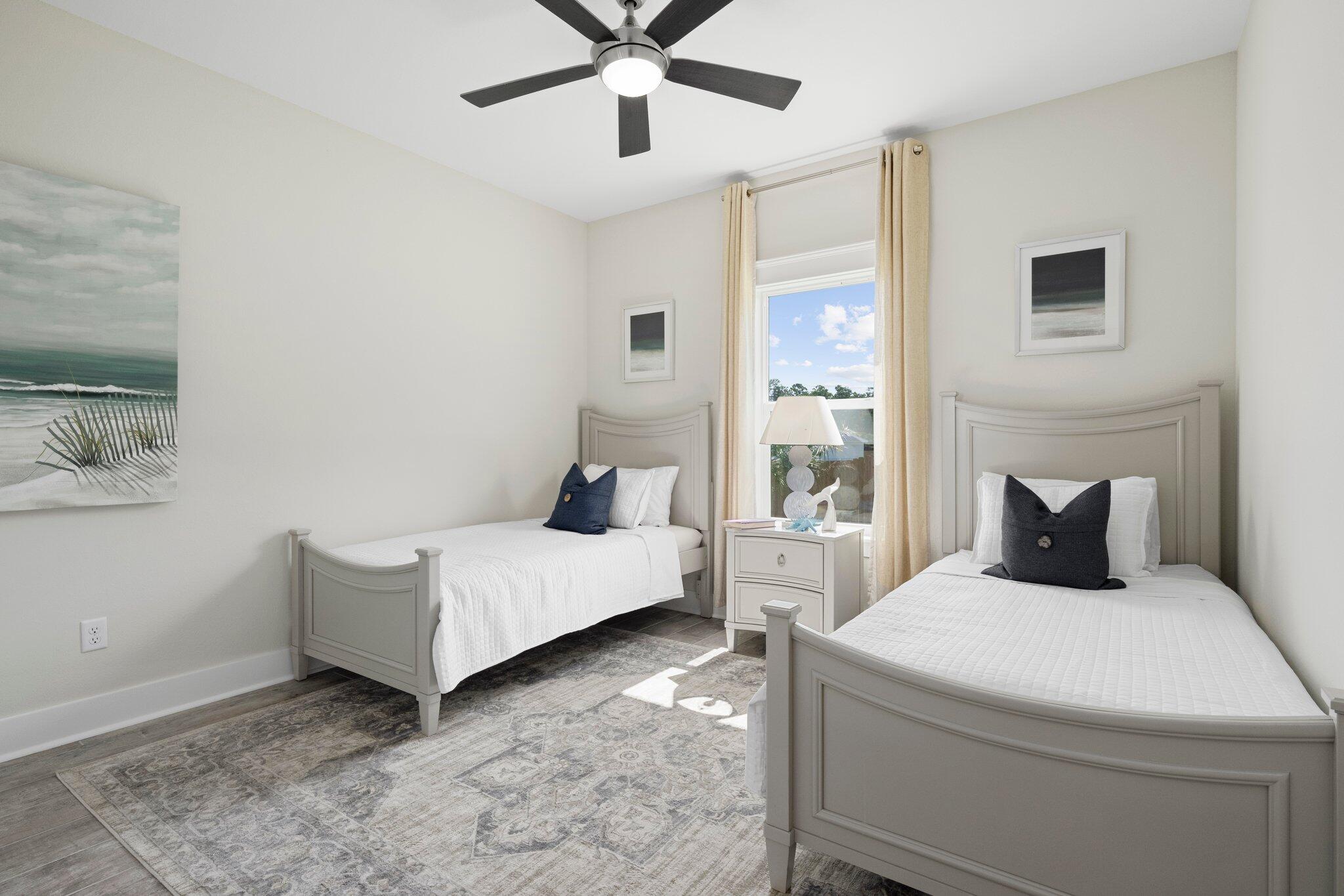 LAGUNA HAVEN - Residential