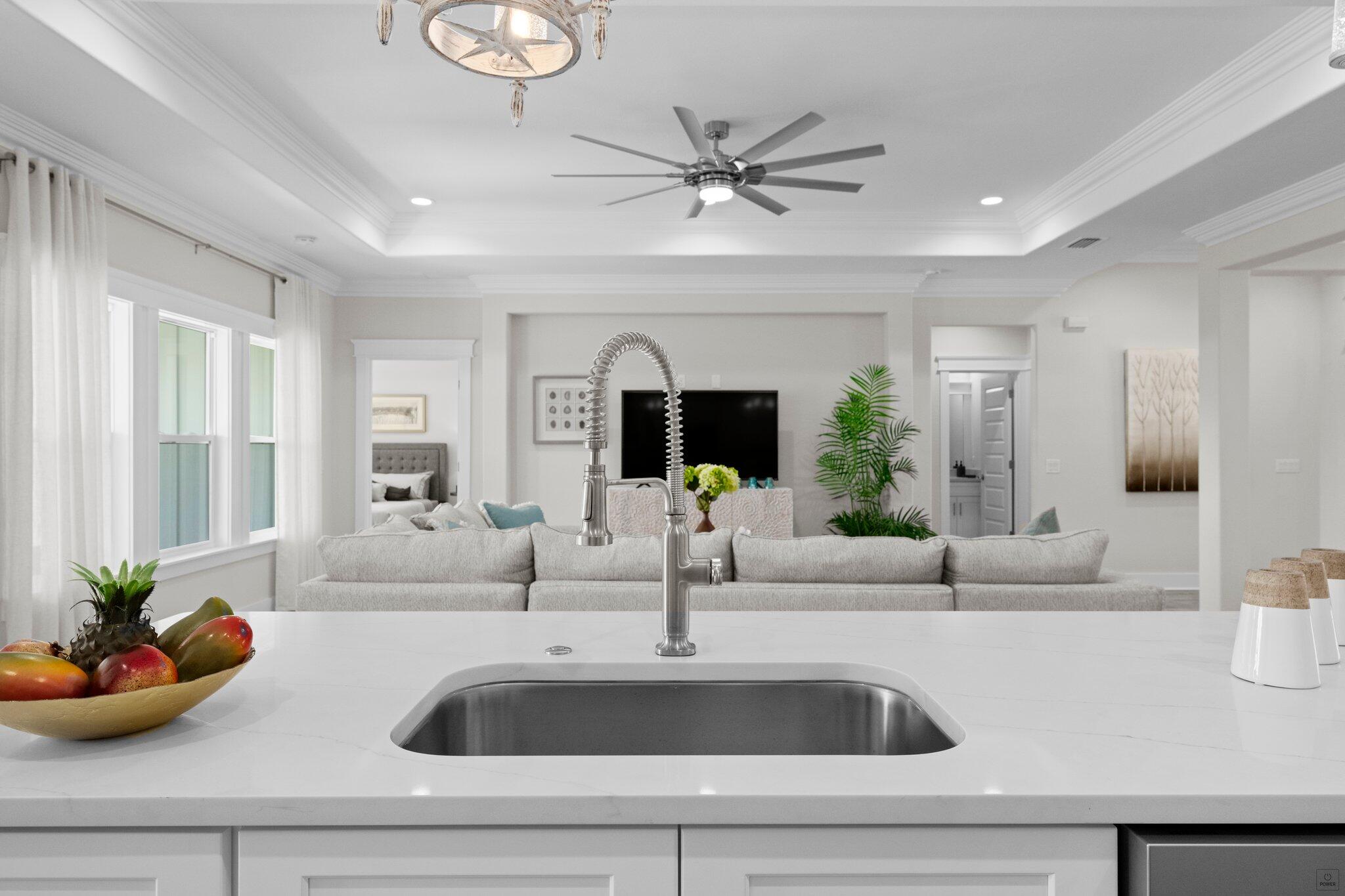 LAGUNA HAVEN - Residential