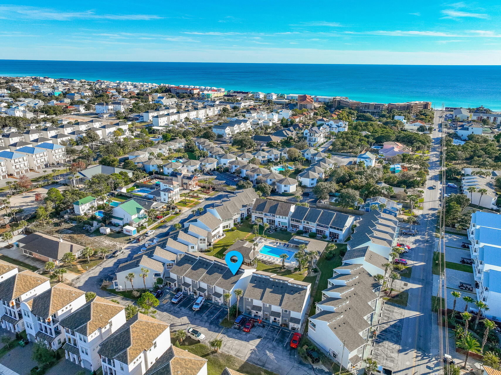 MISTY COVE TOWNHOMES PH II - Residential