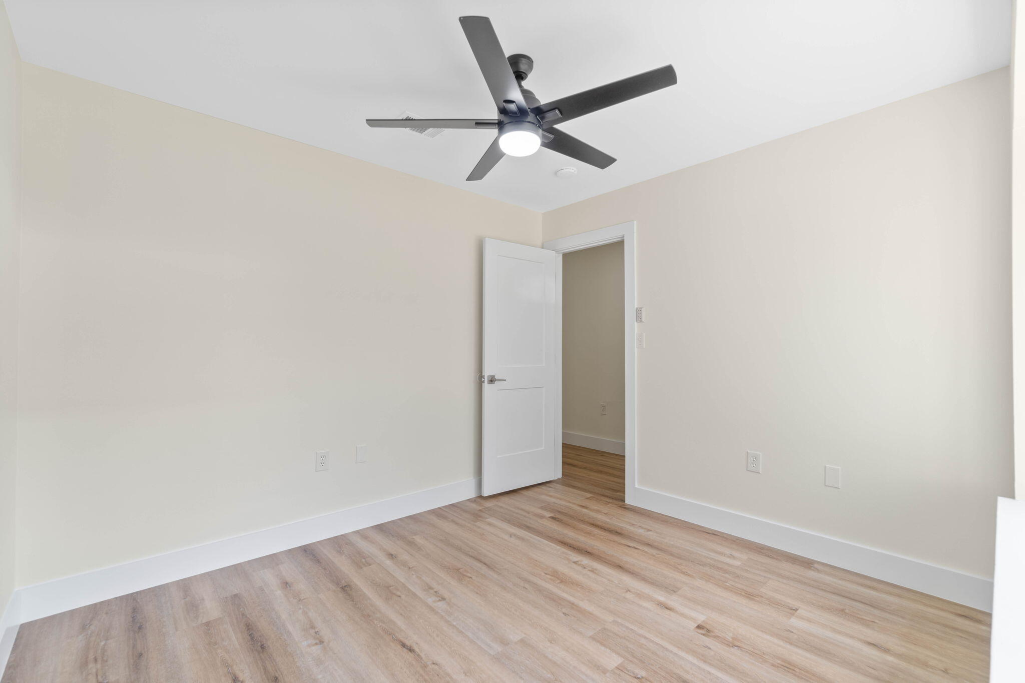 HIDDEN TRAILS PH 1 - Residential