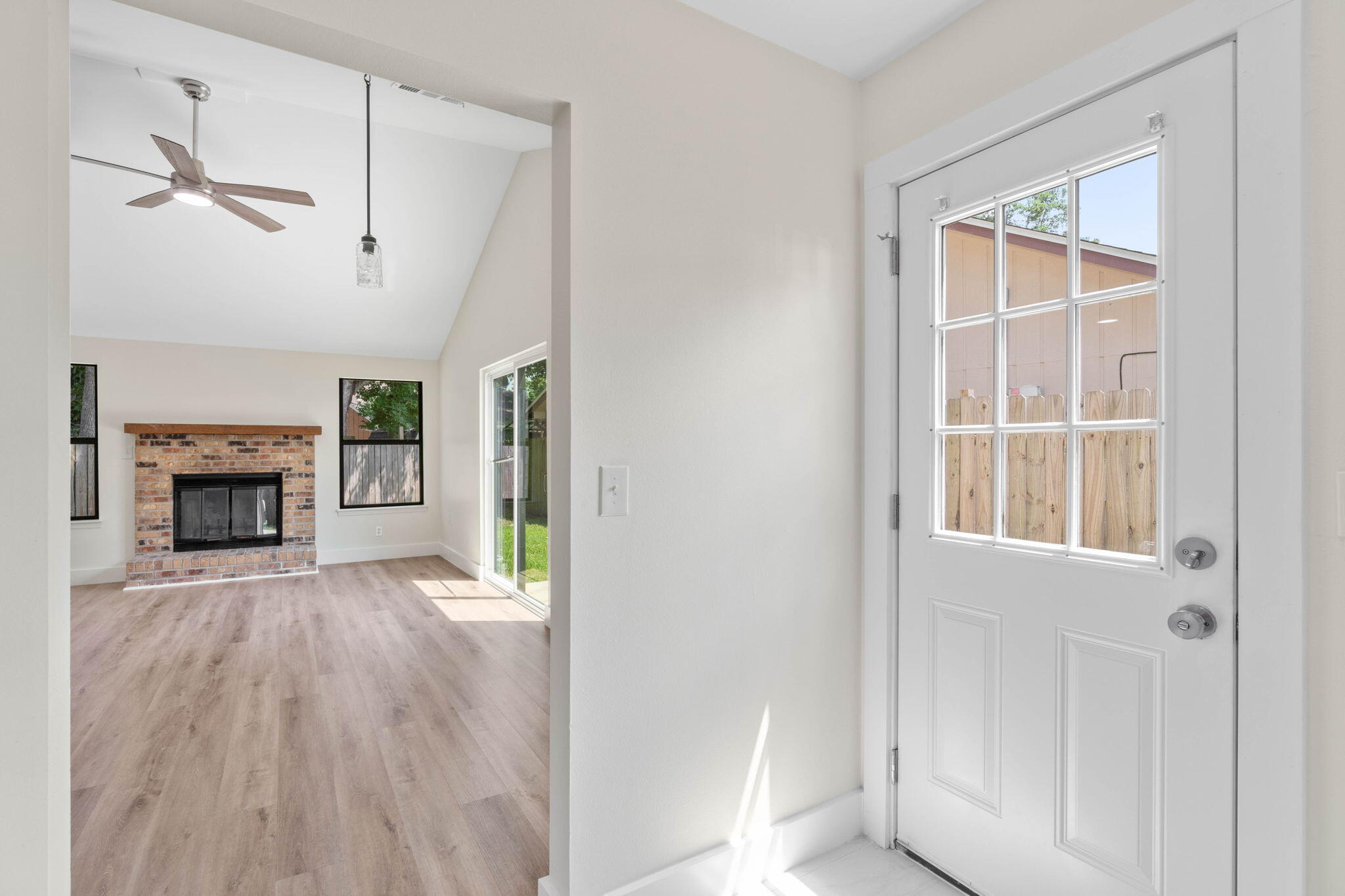 HIDDEN TRAILS PH 1 - Residential