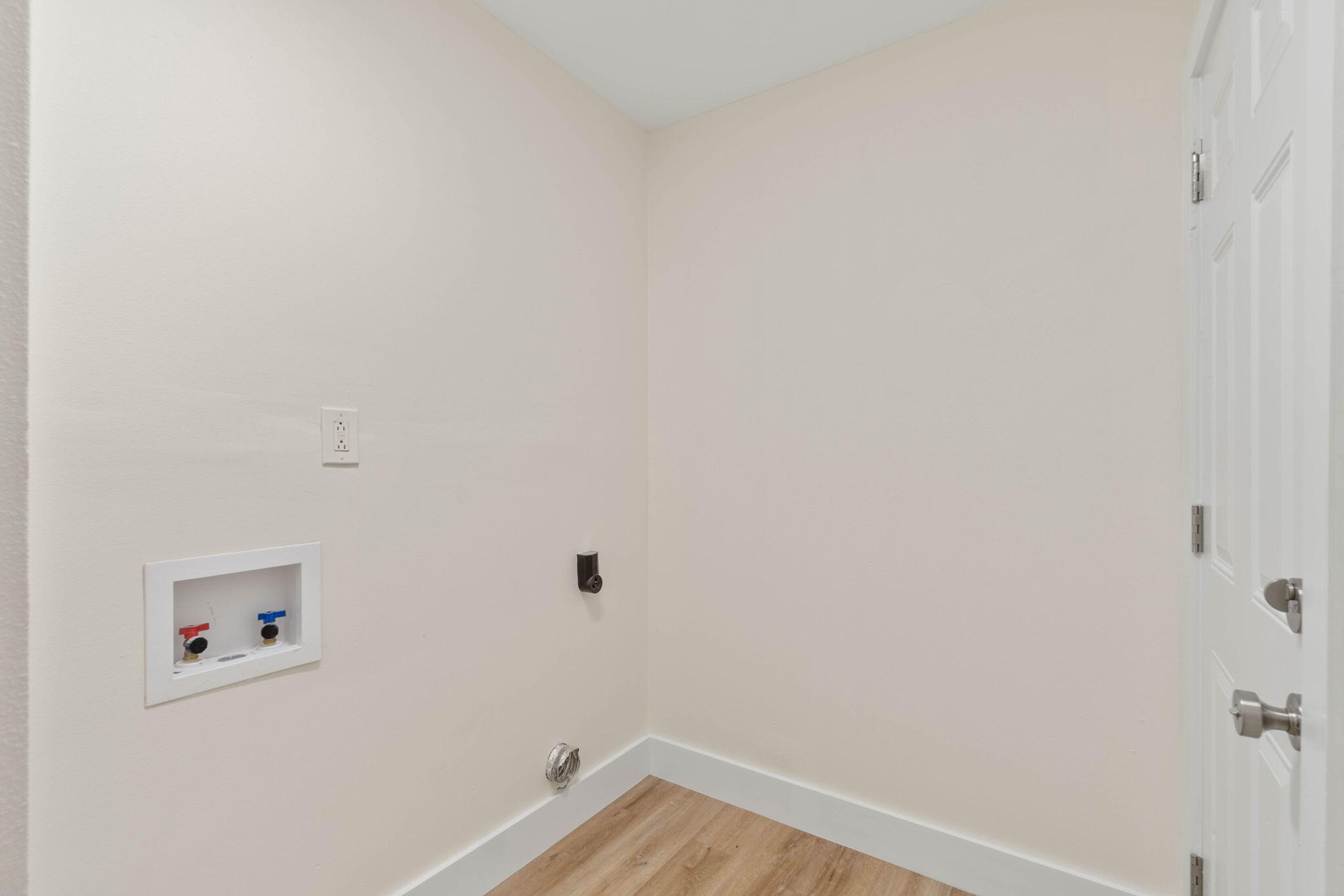 HIDDEN TRAILS PH 1 - Residential