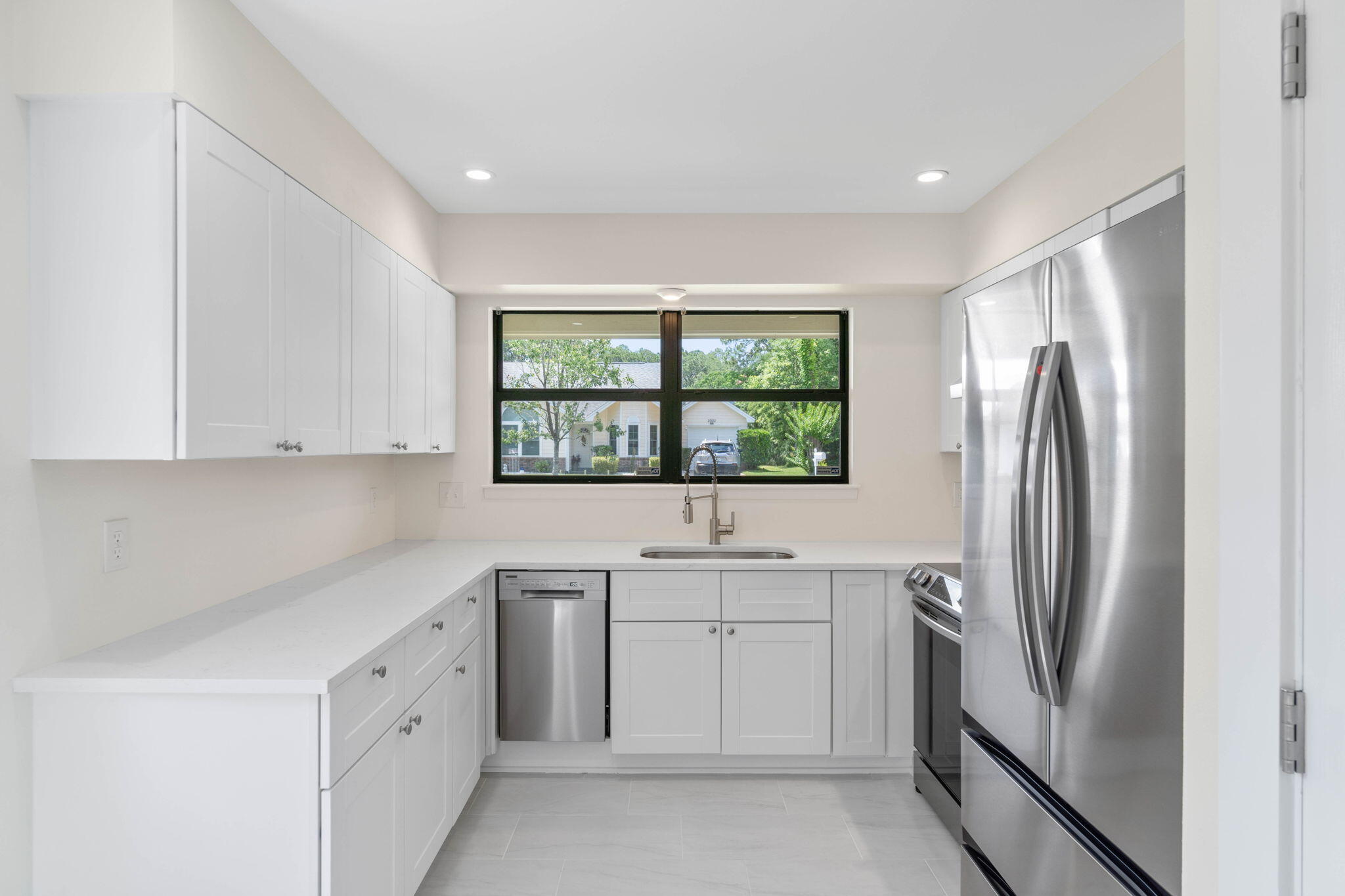HIDDEN TRAILS PH 1 - Residential