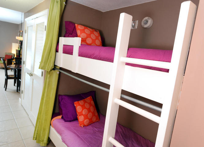 SEYCHELLES RESORT CONDO - Residential