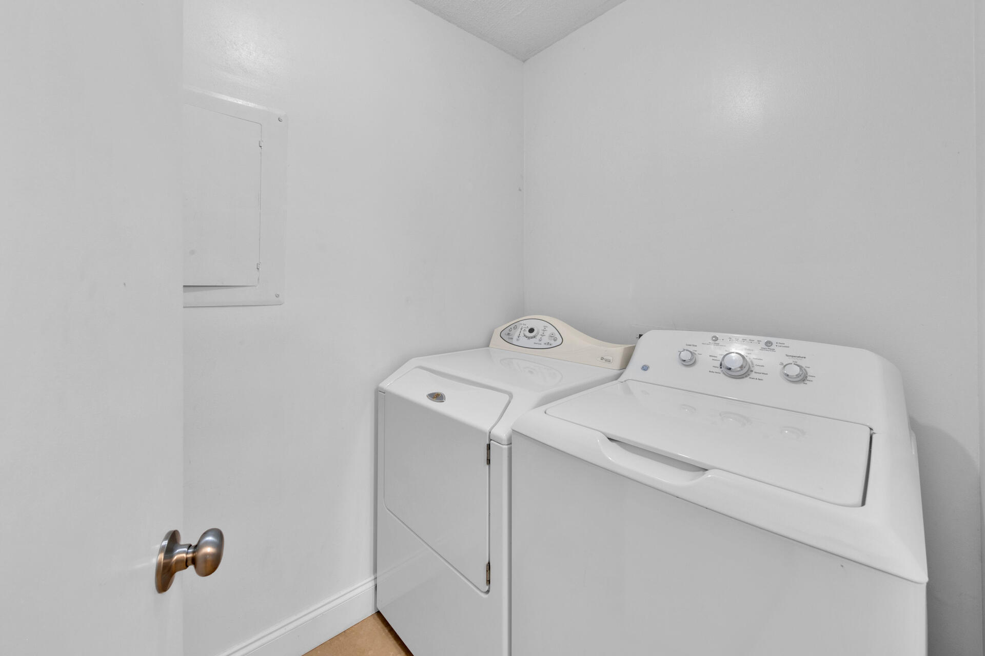SEA OATS CONDO - Residential