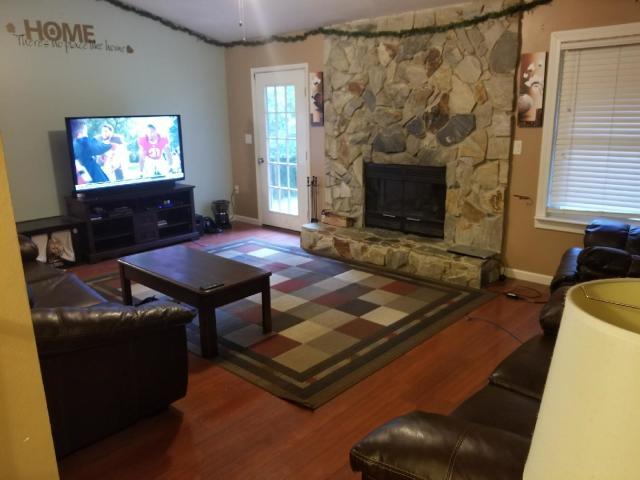 SOUTHVIEW ESTATES - Residential Lease