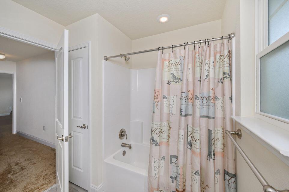Lafayette Creek Landing - Residential Lease