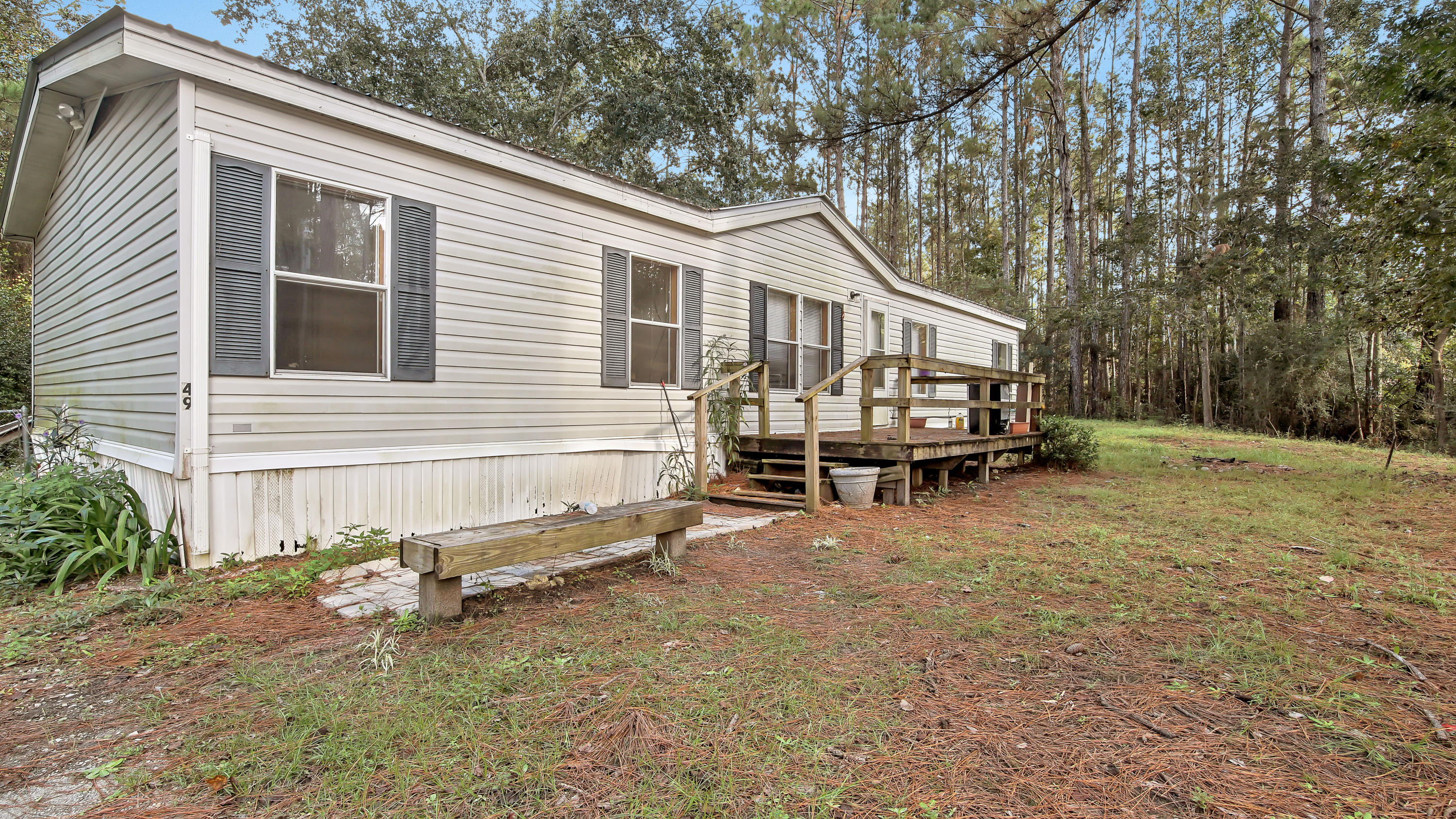 CREEKSIDE ESTATES - Residential