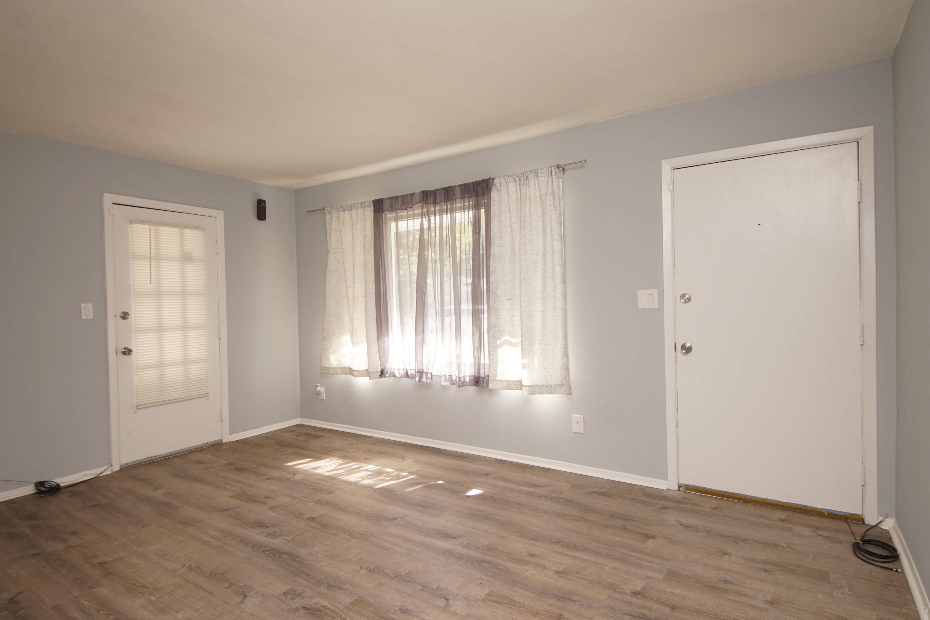 VALPARAISO PLAT 01 - Residential Lease