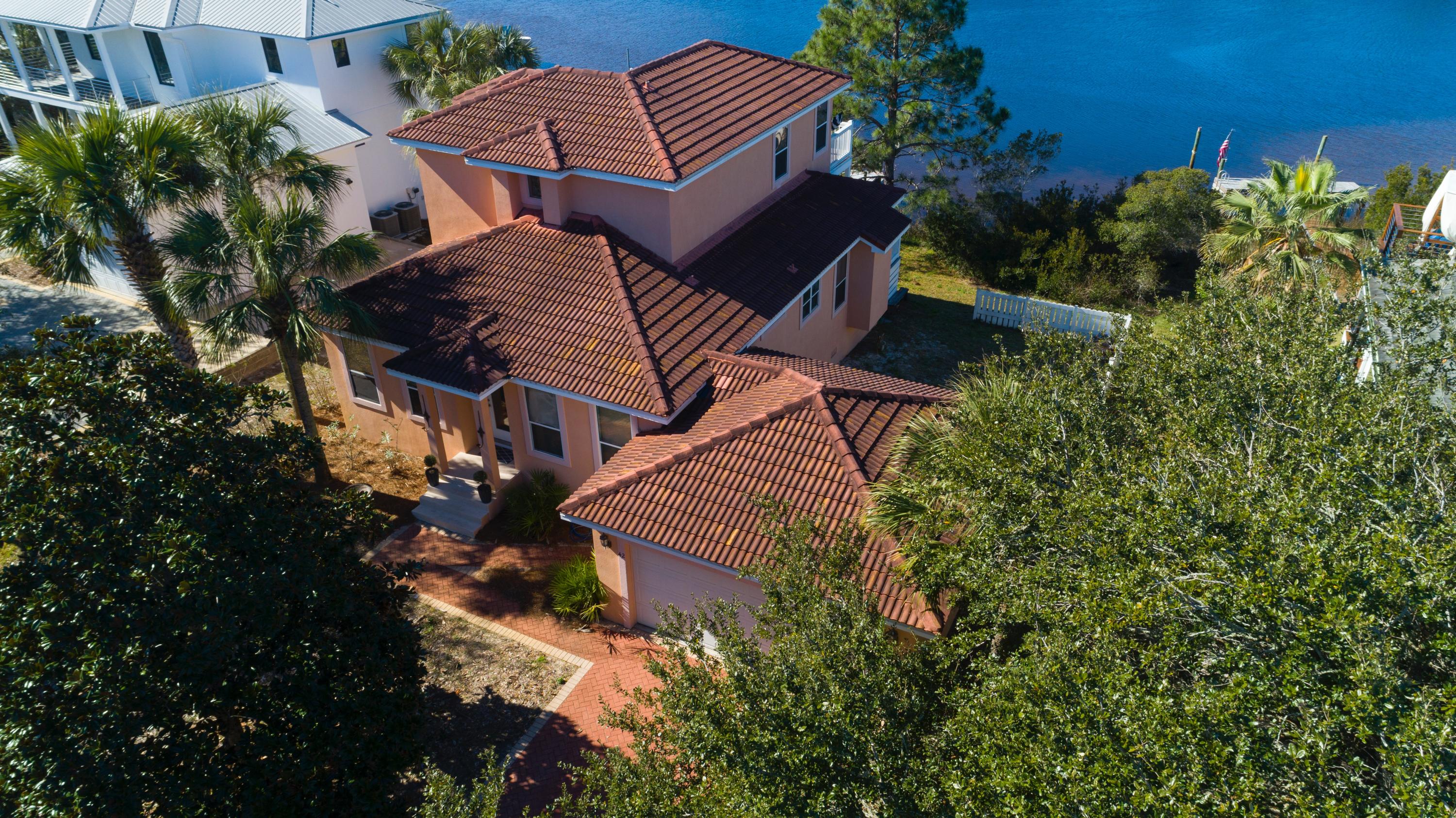 LAKEWOOD POINTE ESTATES - Residential Lease