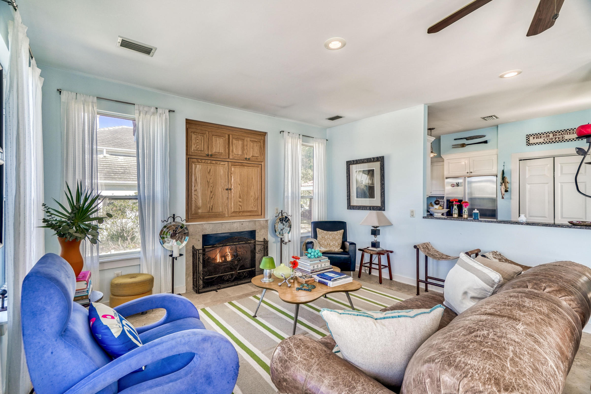 LAKEWOOD POINTE ESTATES - Residential Lease