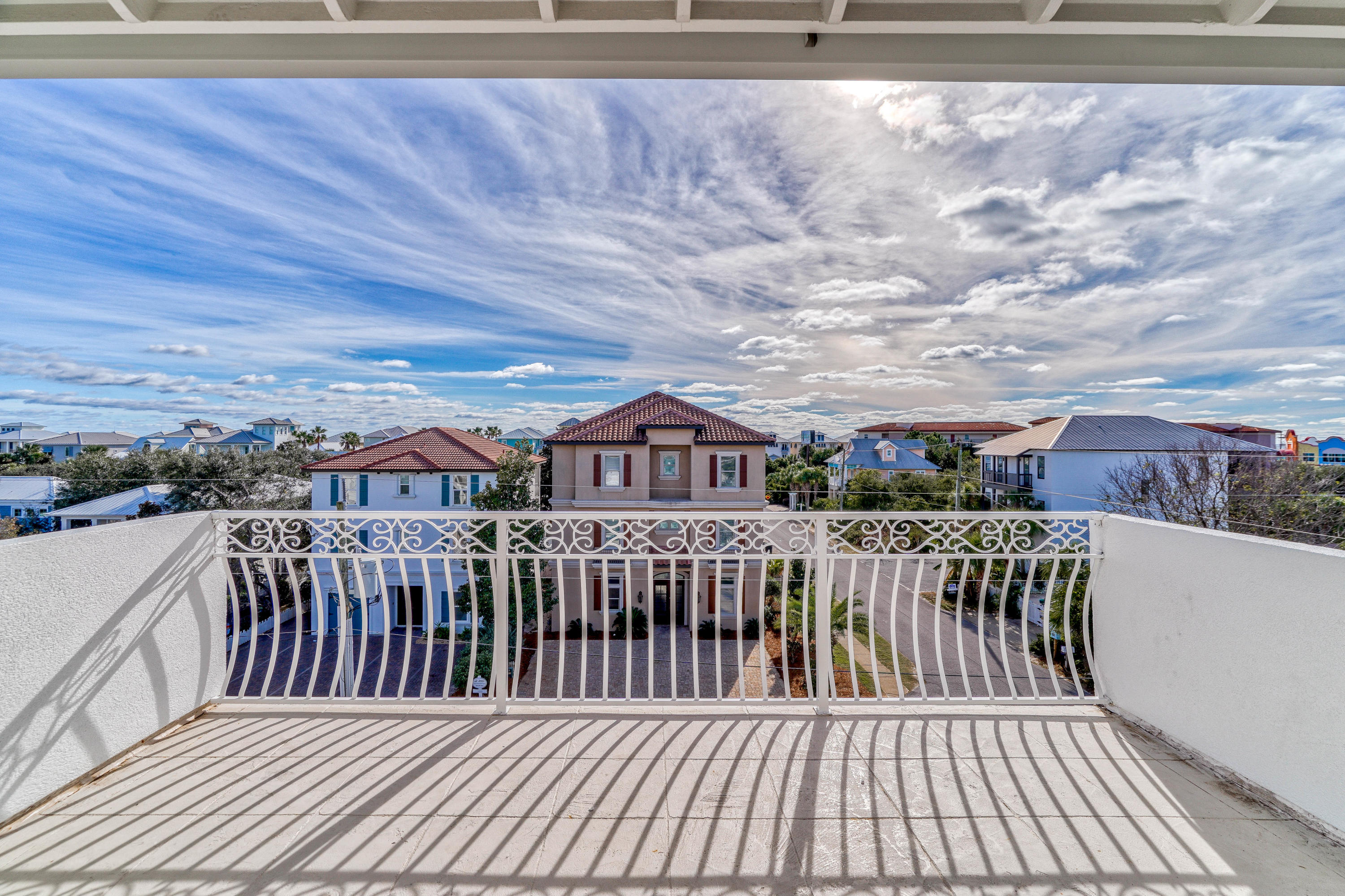 FRANGISTA BEACH 1ST ADDN - Residential