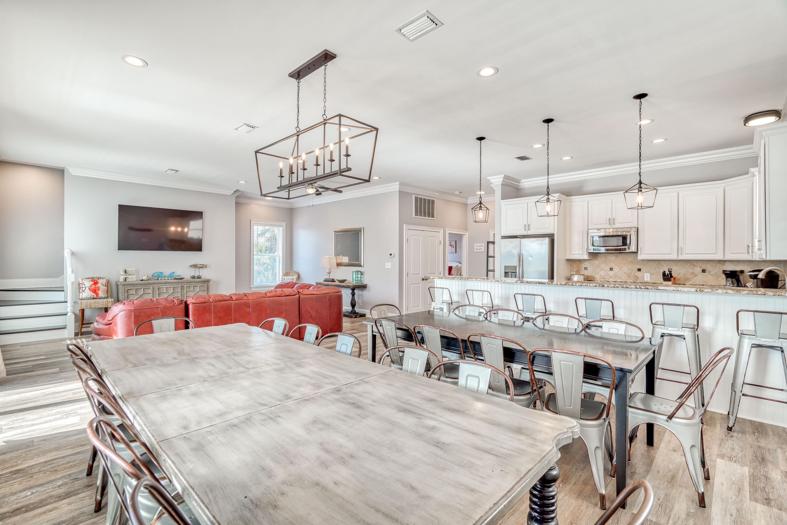 FRANGISTA BEACH 1ST ADDN - Residential