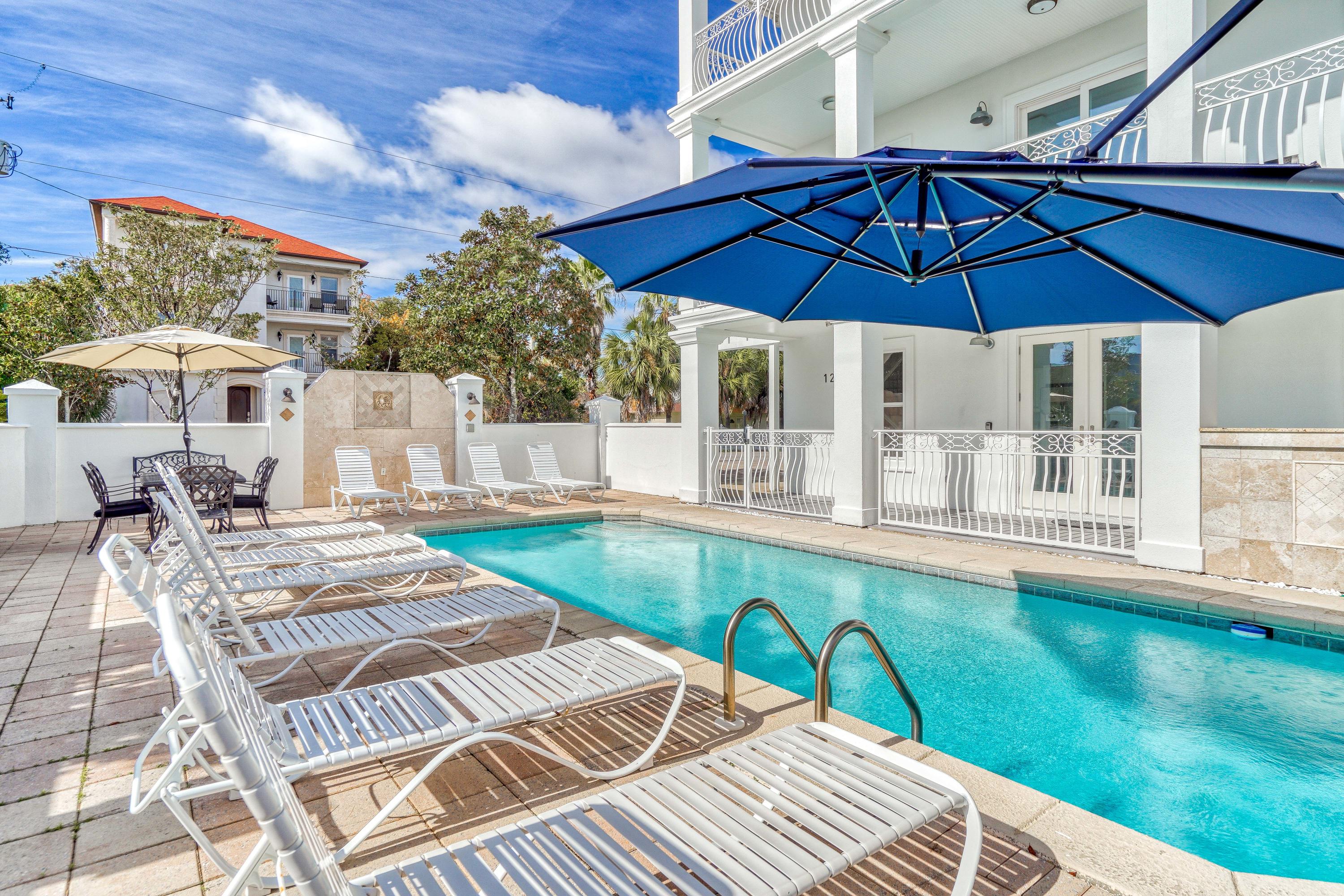 FRANGISTA BEACH 1ST ADDN - Residential