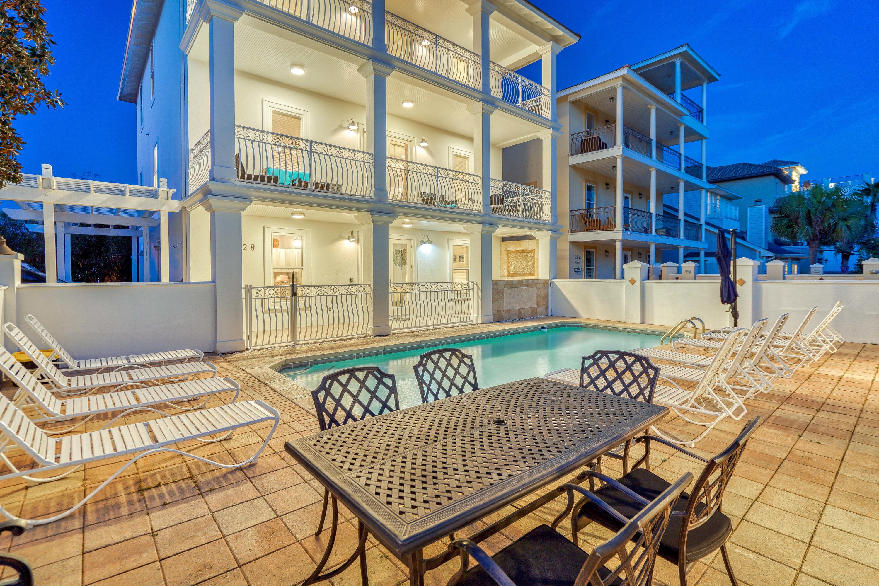 FRANGISTA BEACH 1ST ADDN - Residential