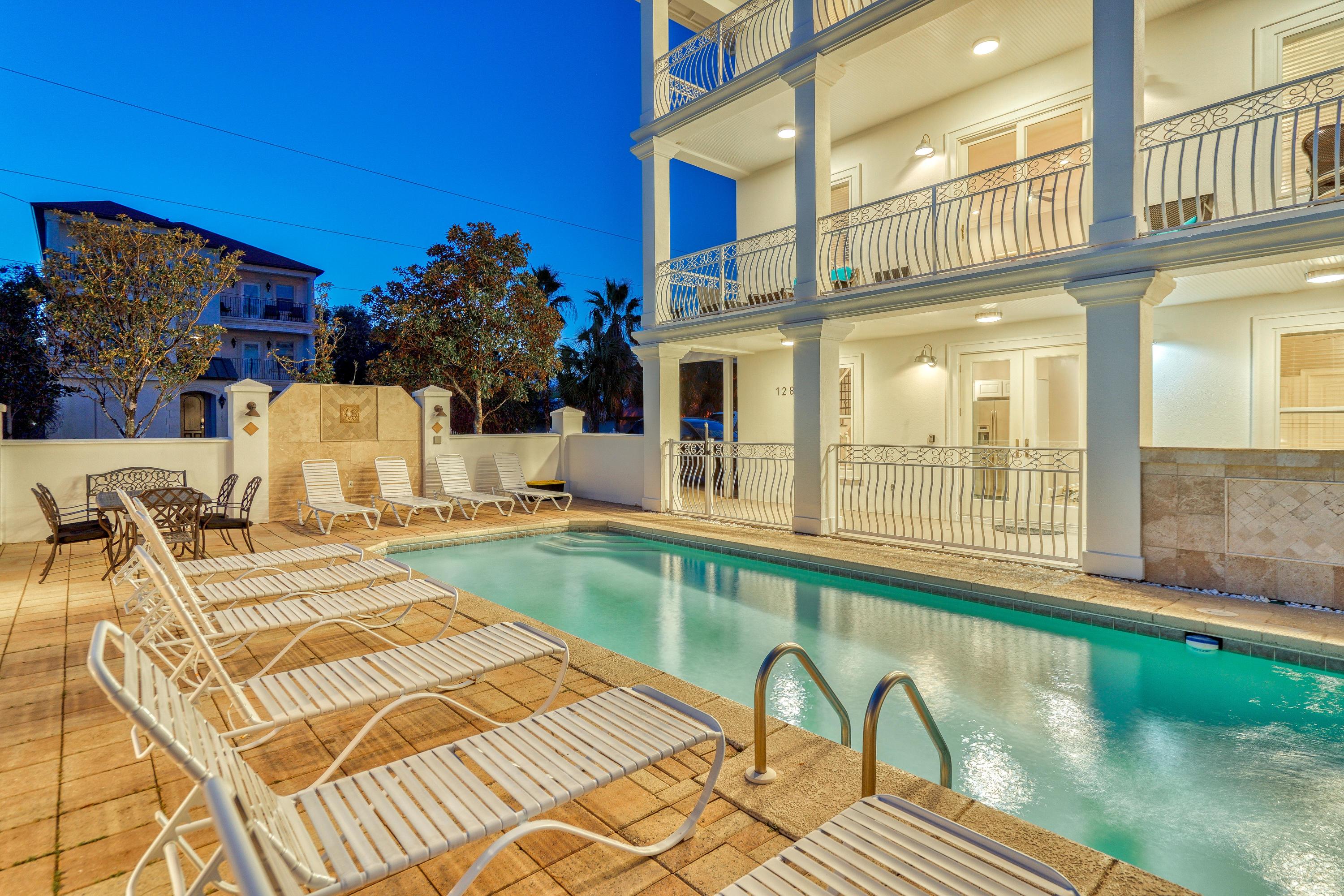 FRANGISTA BEACH 1ST ADDN - Residential