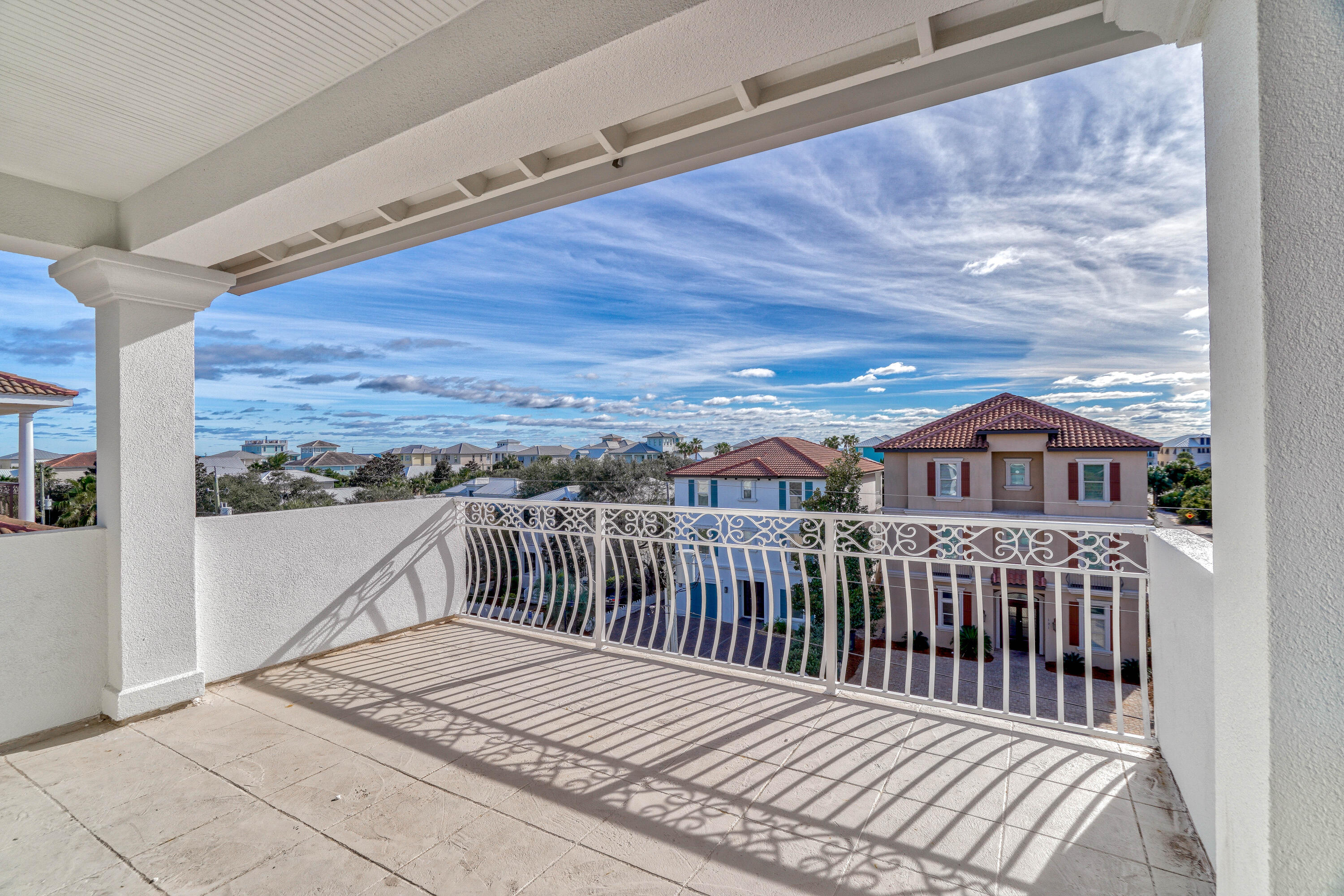FRANGISTA BEACH 1ST ADDN - Residential