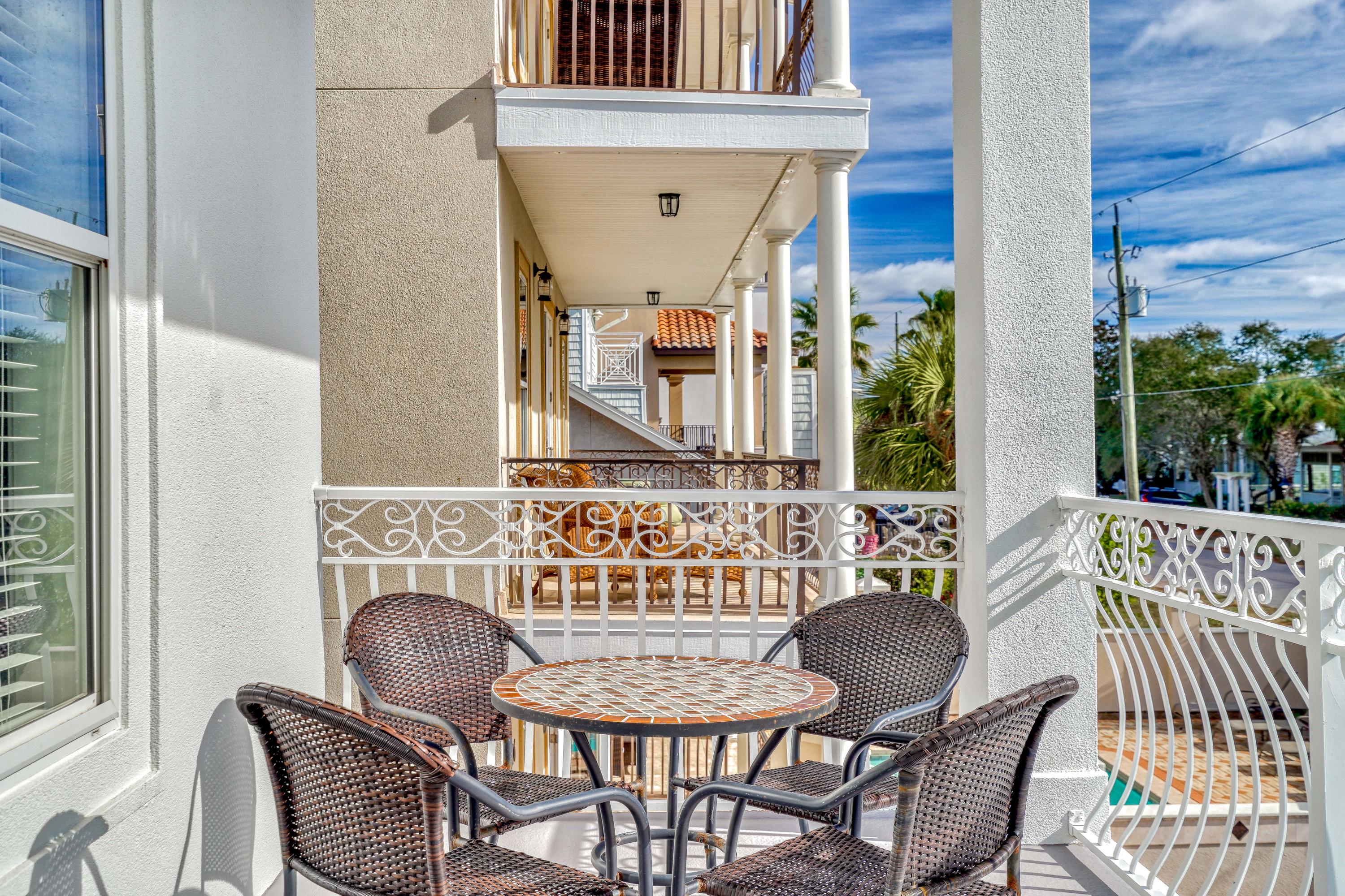 FRANGISTA BEACH 1ST ADDN - Residential
