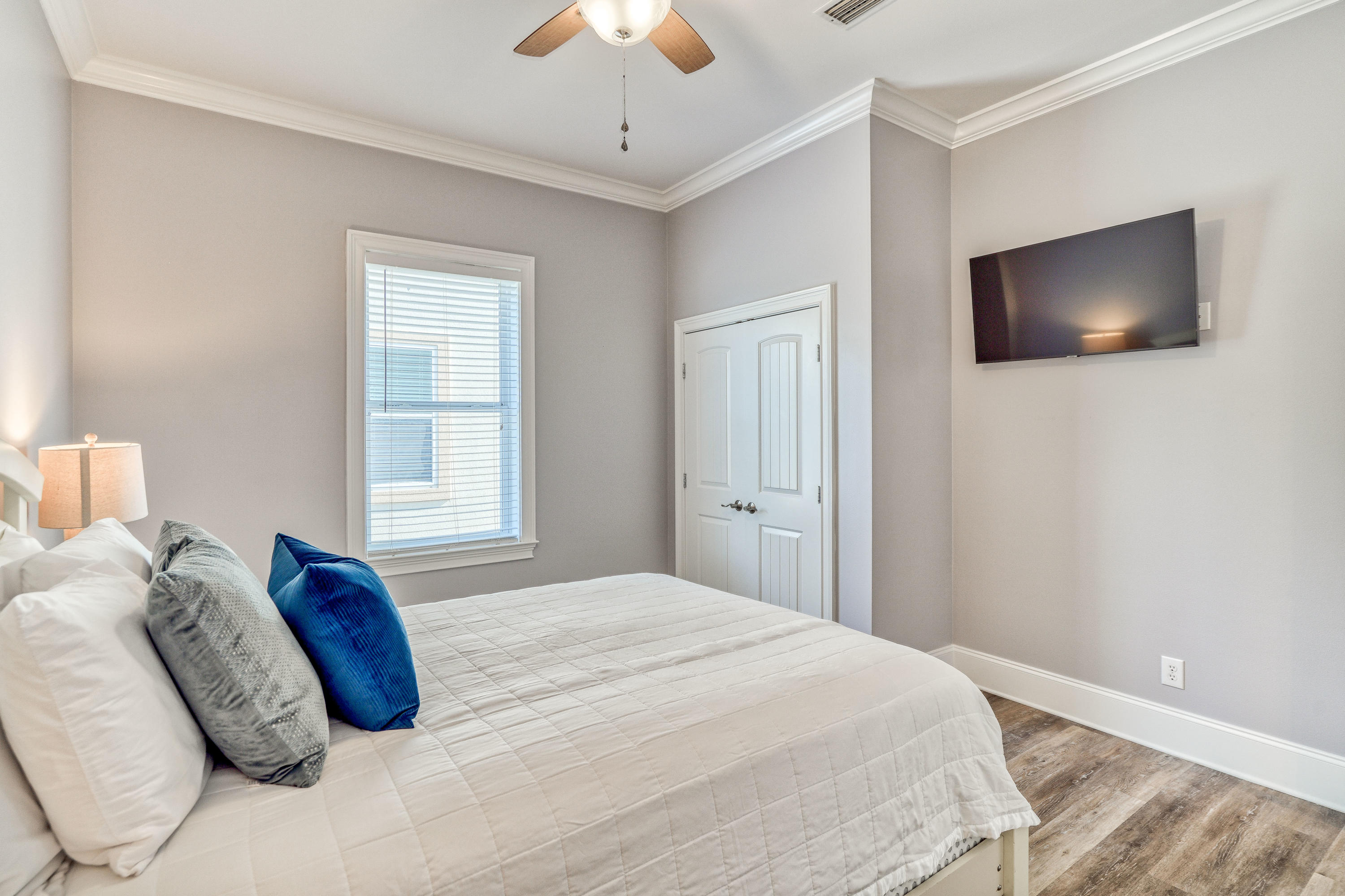 FRANGISTA BEACH 1ST ADDN - Residential