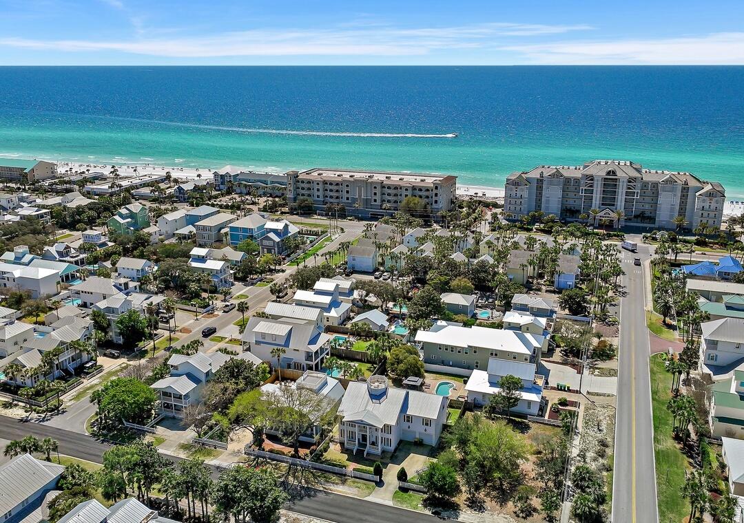 CRYSTAL BEACH - Residential