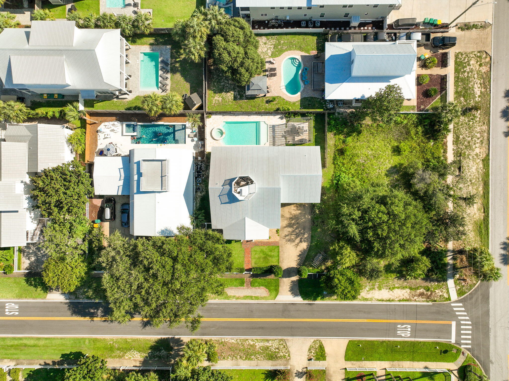 CRYSTAL BEACH - Residential