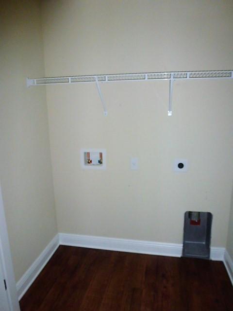 RESERVE POINTE - Residential