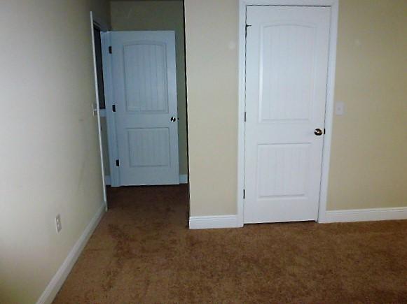 RESERVE POINTE - Residential