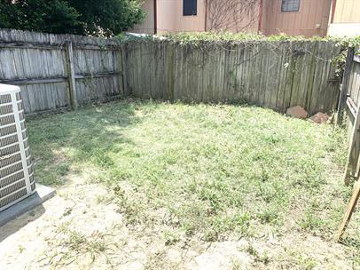 VIKING MANOR PH 1 - Residential Lease