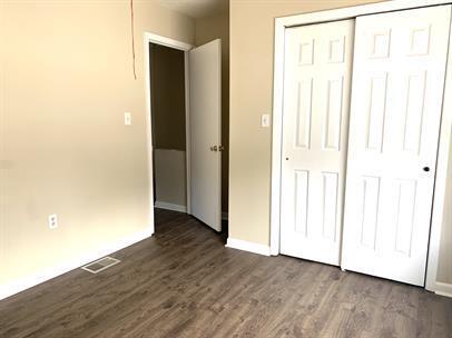 VIKING MANOR PH 1 - Residential Lease