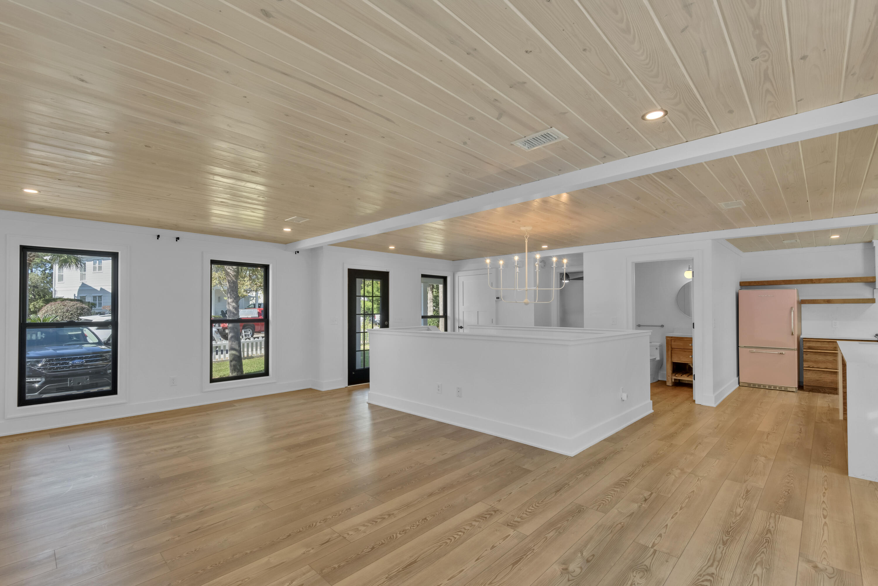SEA DUNES - Residential