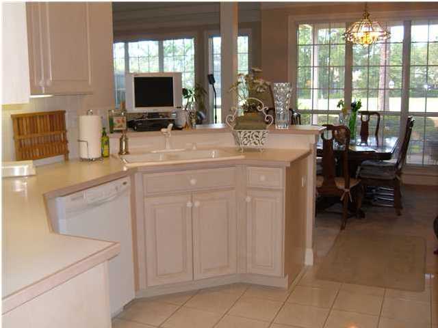 OAKMONT PLACE - Residential Lease