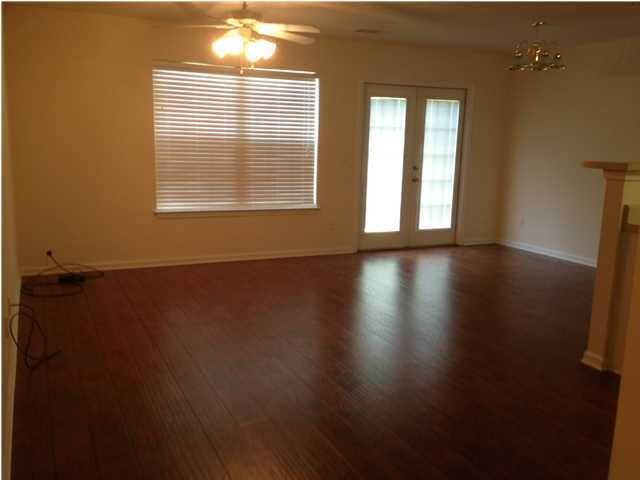 ROLLING PINES - Residential Lease