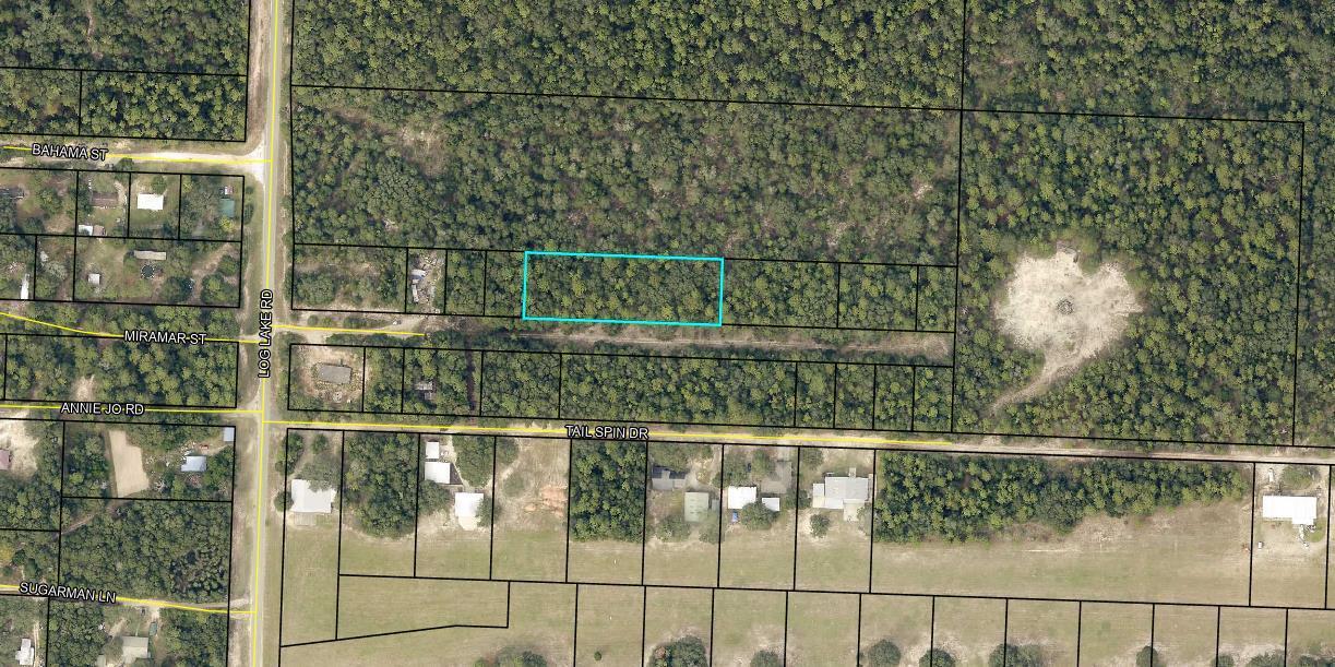 LAKEWOOD ESTATES - Land