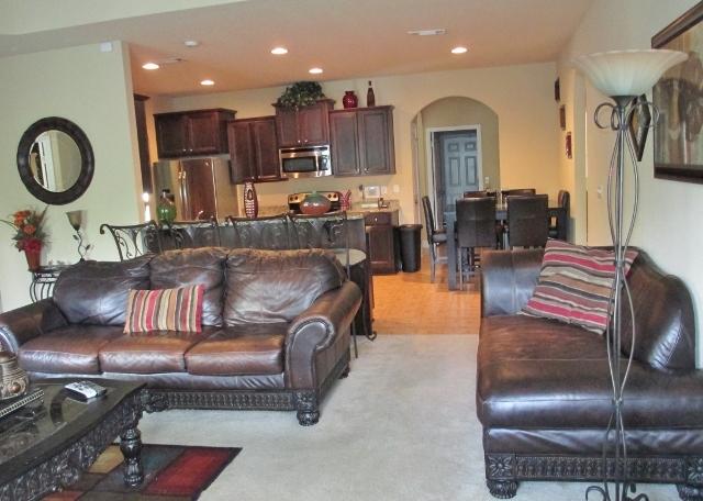 FOX VALLEY - Residential