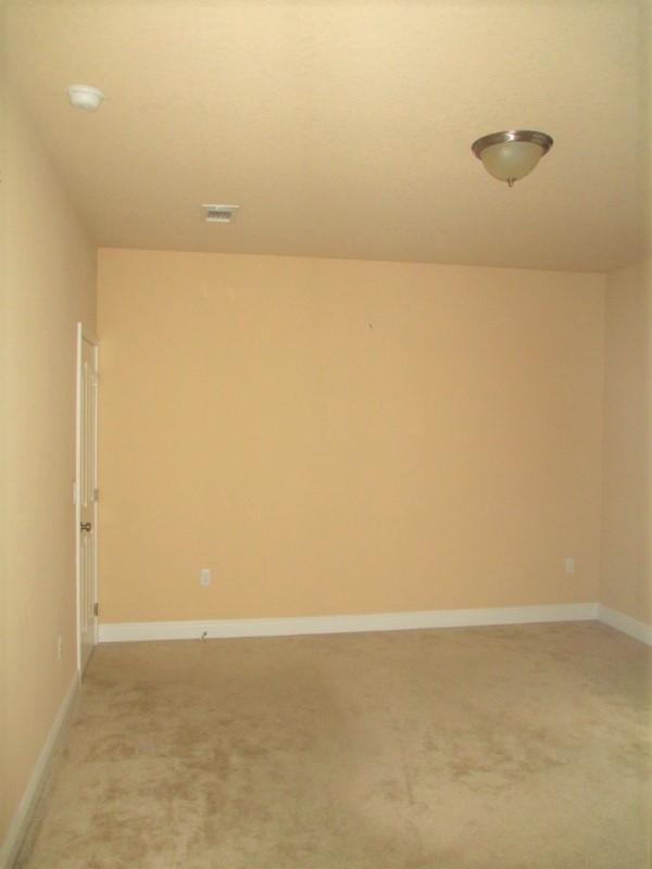 FOX VALLEY - Residential