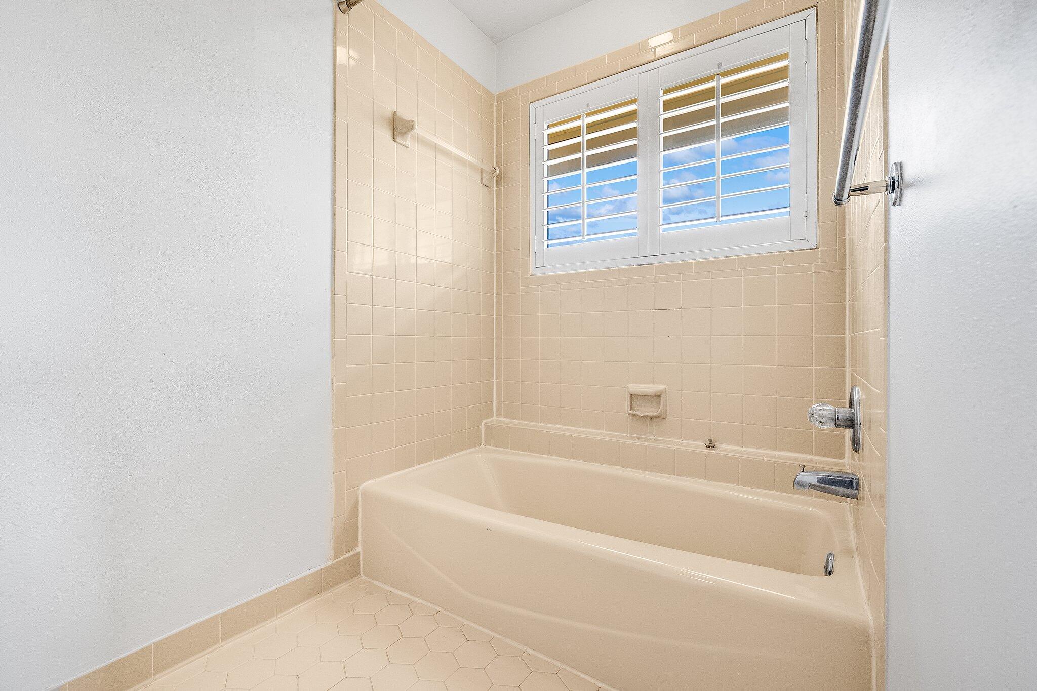 HERON WALK - Residential Lease
