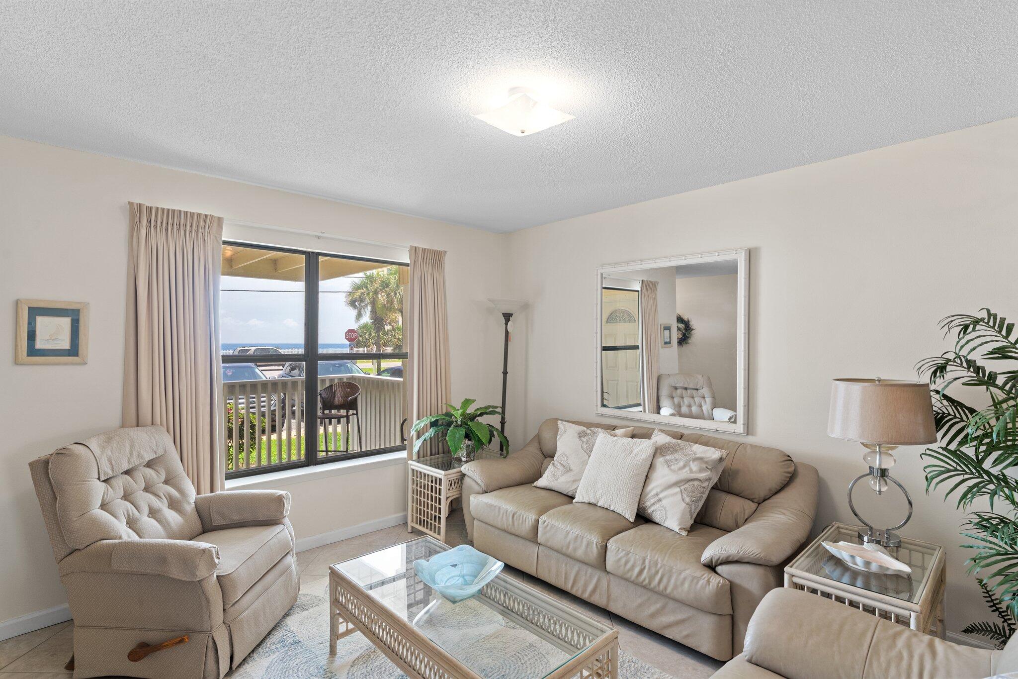 SAND PEBBLES T/H - Residential