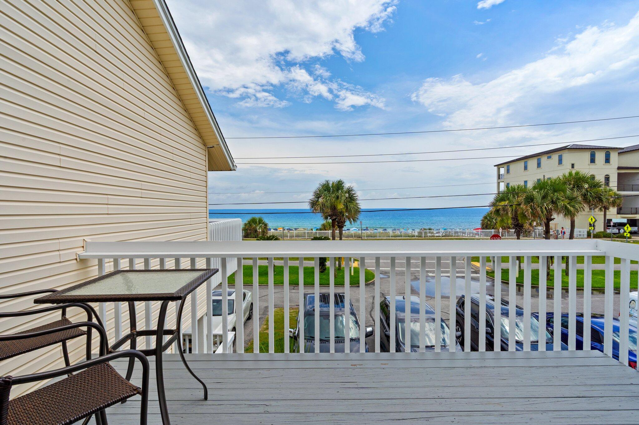 SAND PEBBLES T/H - Residential