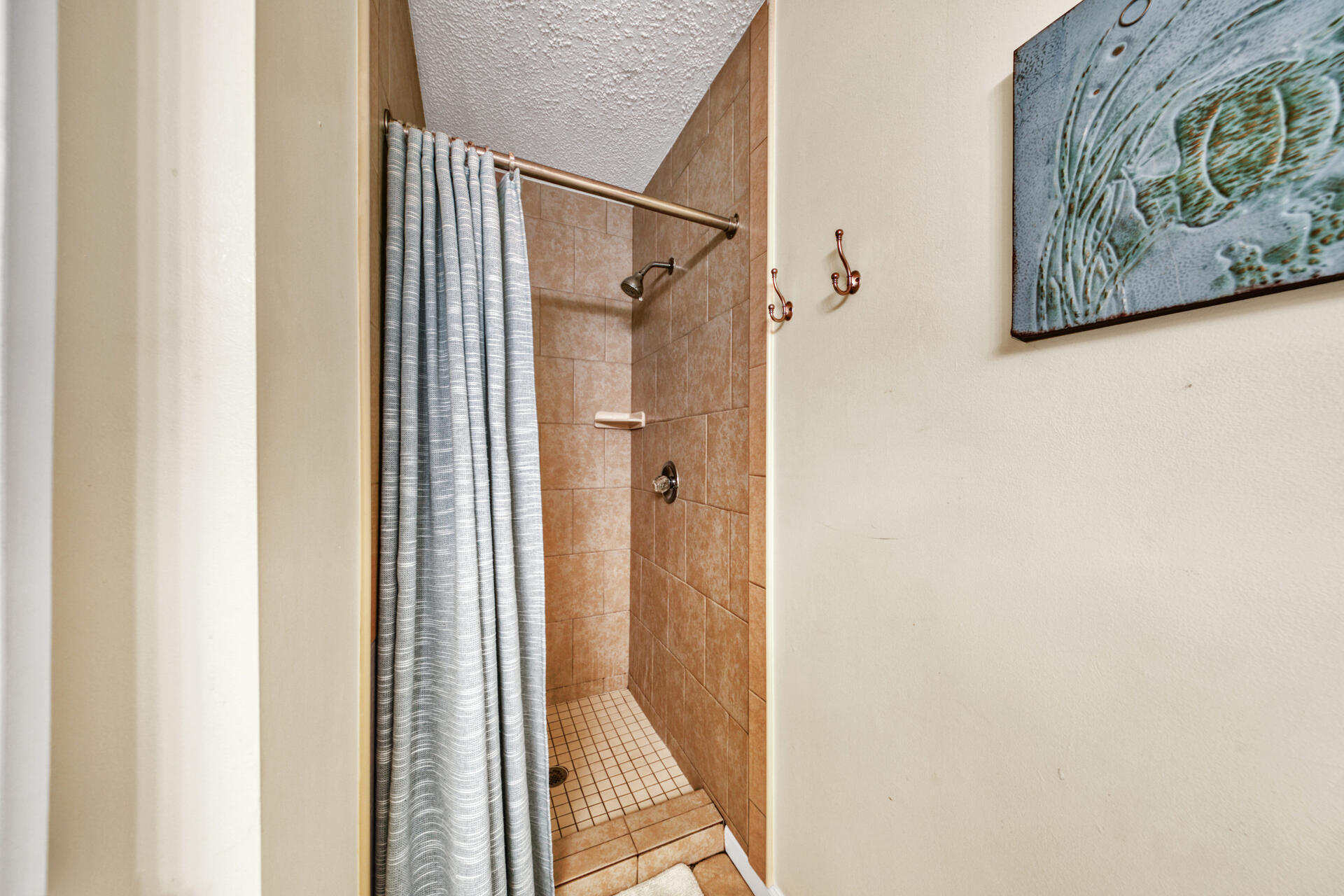 TRADEWINDS - Residential