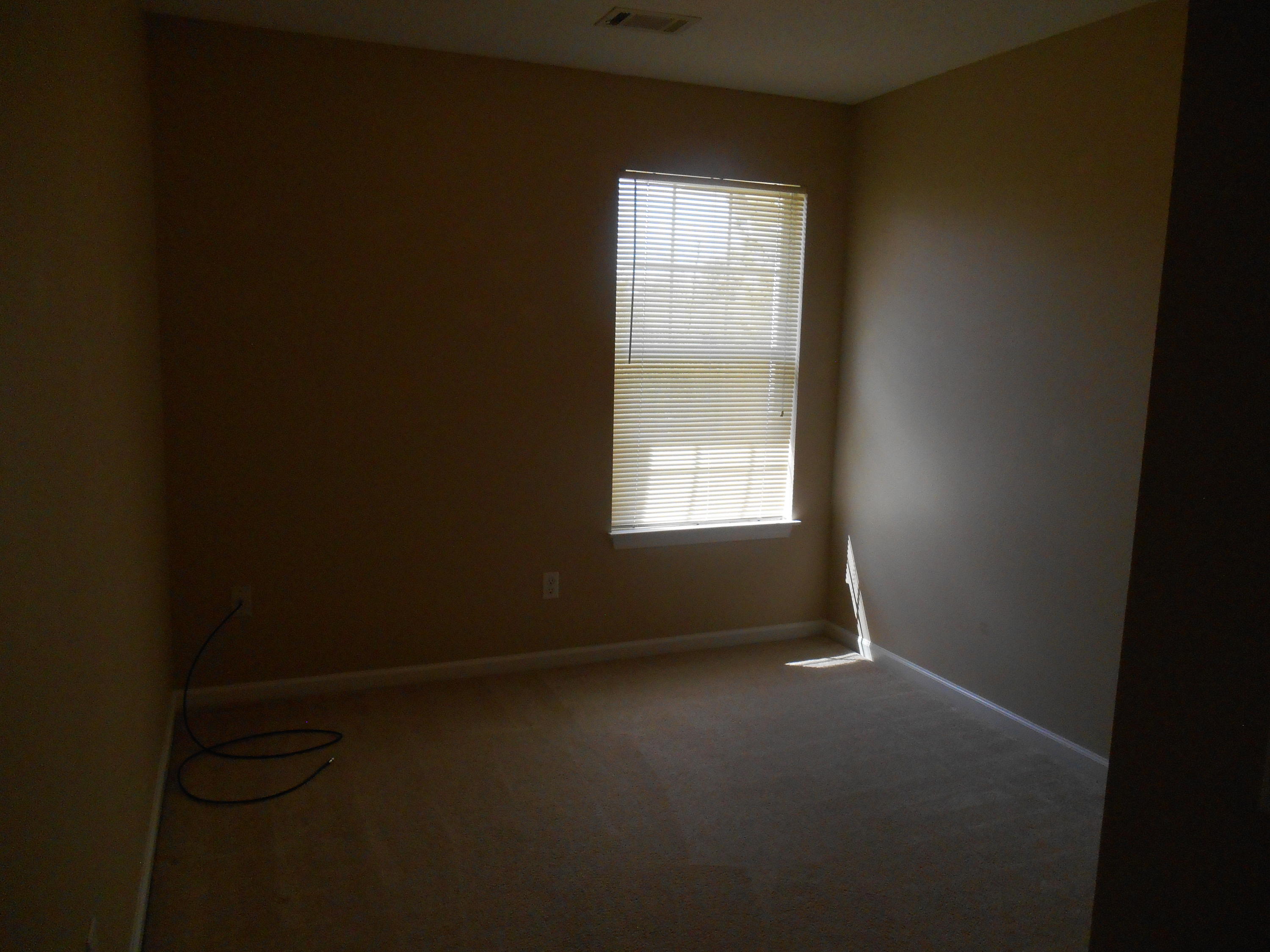 ROLLING PINES - Residential Lease