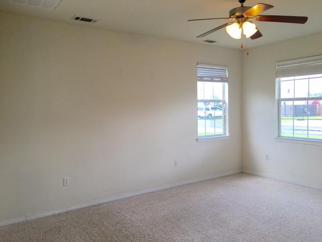SANDY RIDGE ESTATES - Residential Lease