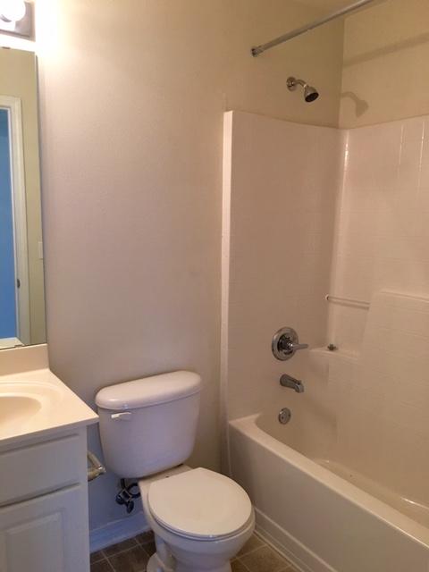 SANDY RIDGE ESTATES - Residential Lease