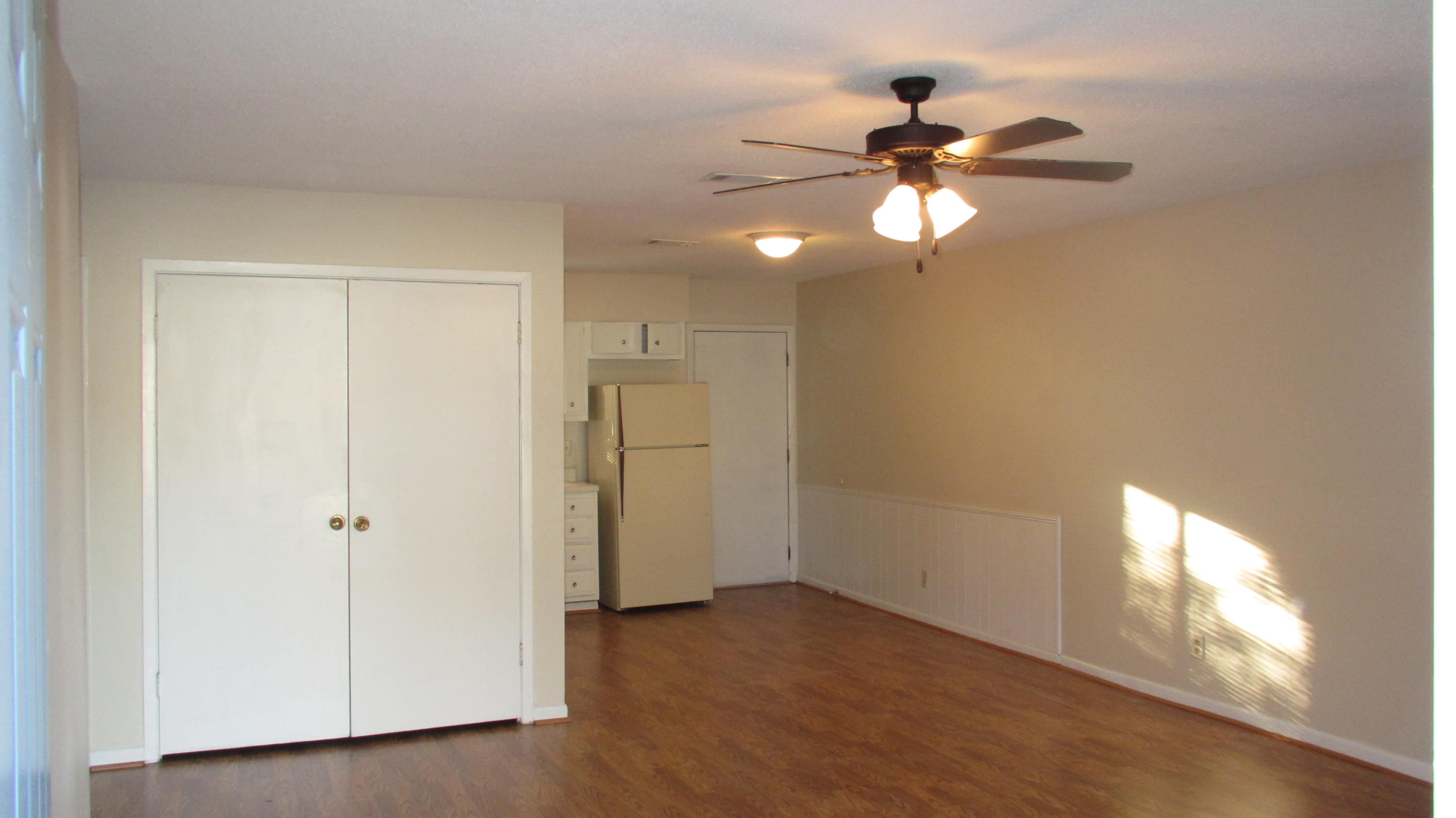 SUNSET STRIP - Residential Lease