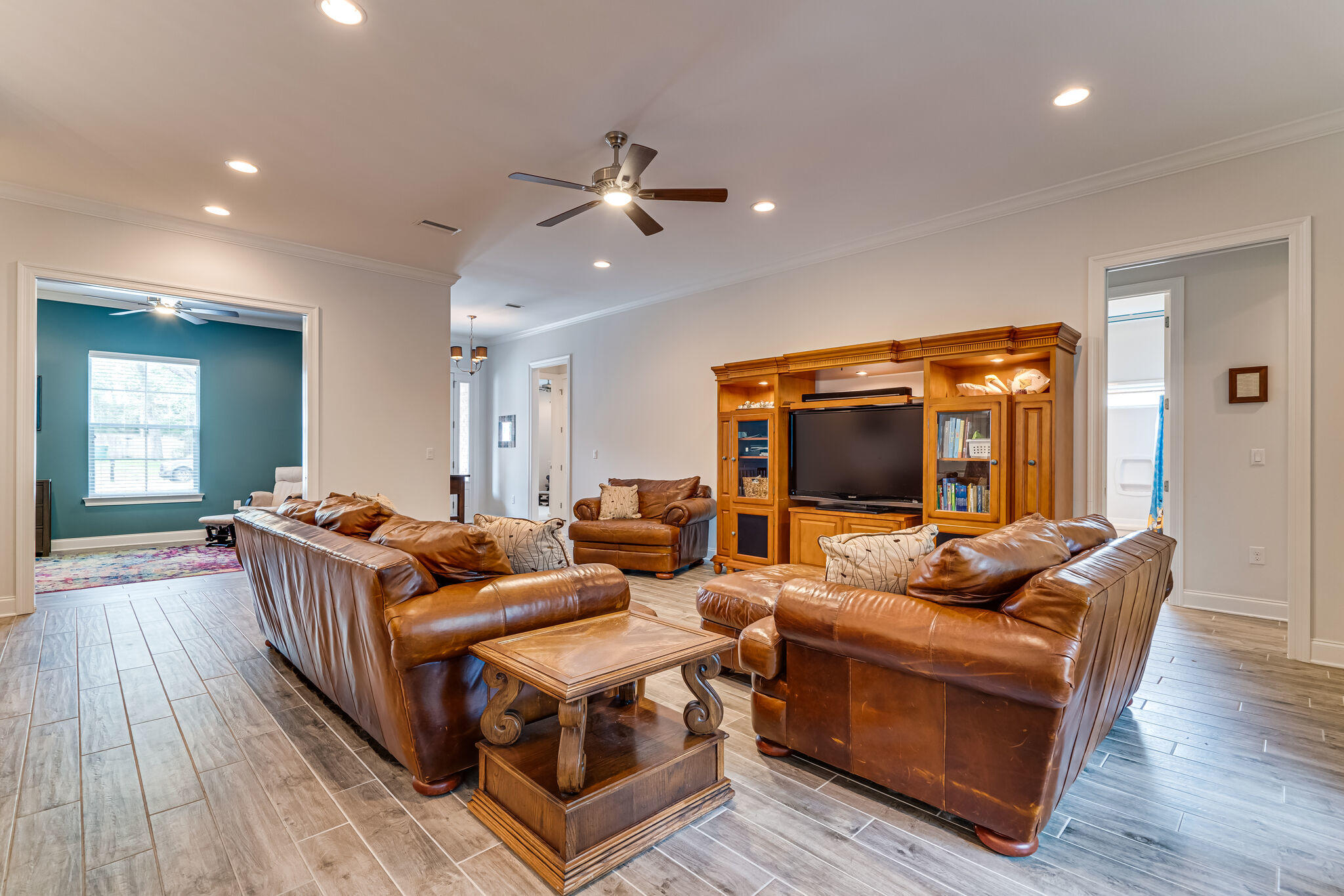 HUNTINGTON S/D PH 3 - Residential Lease