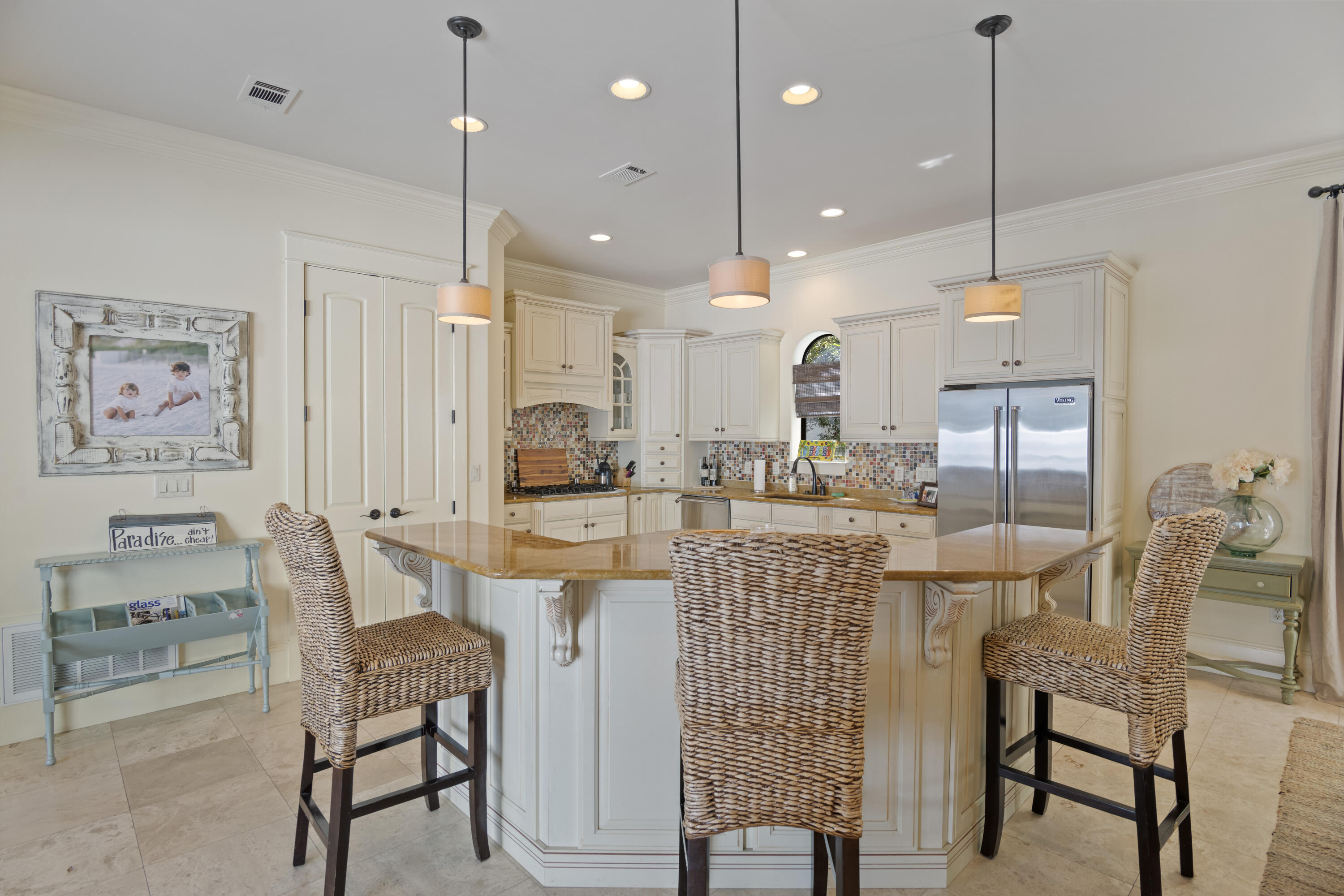 EMERALD WATERS VILLAGE - Residential