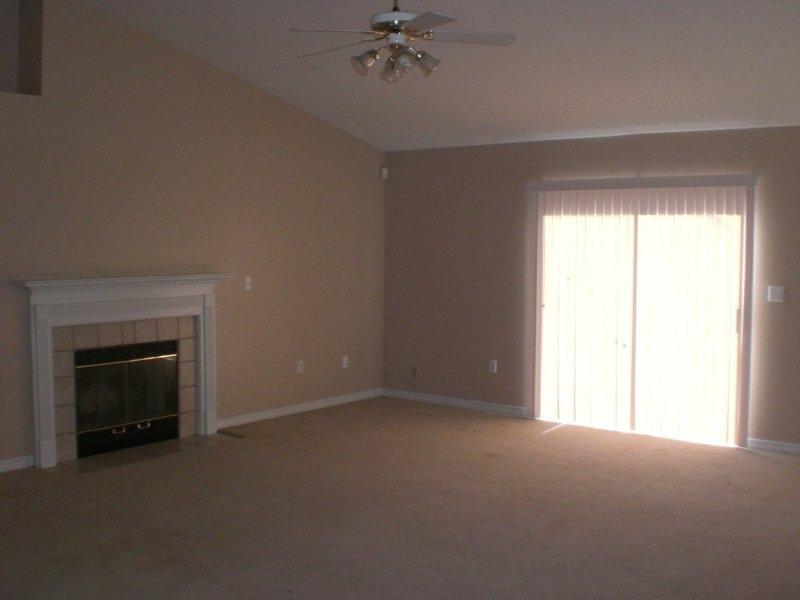 WESTVIEW ESTATES - Residential Lease