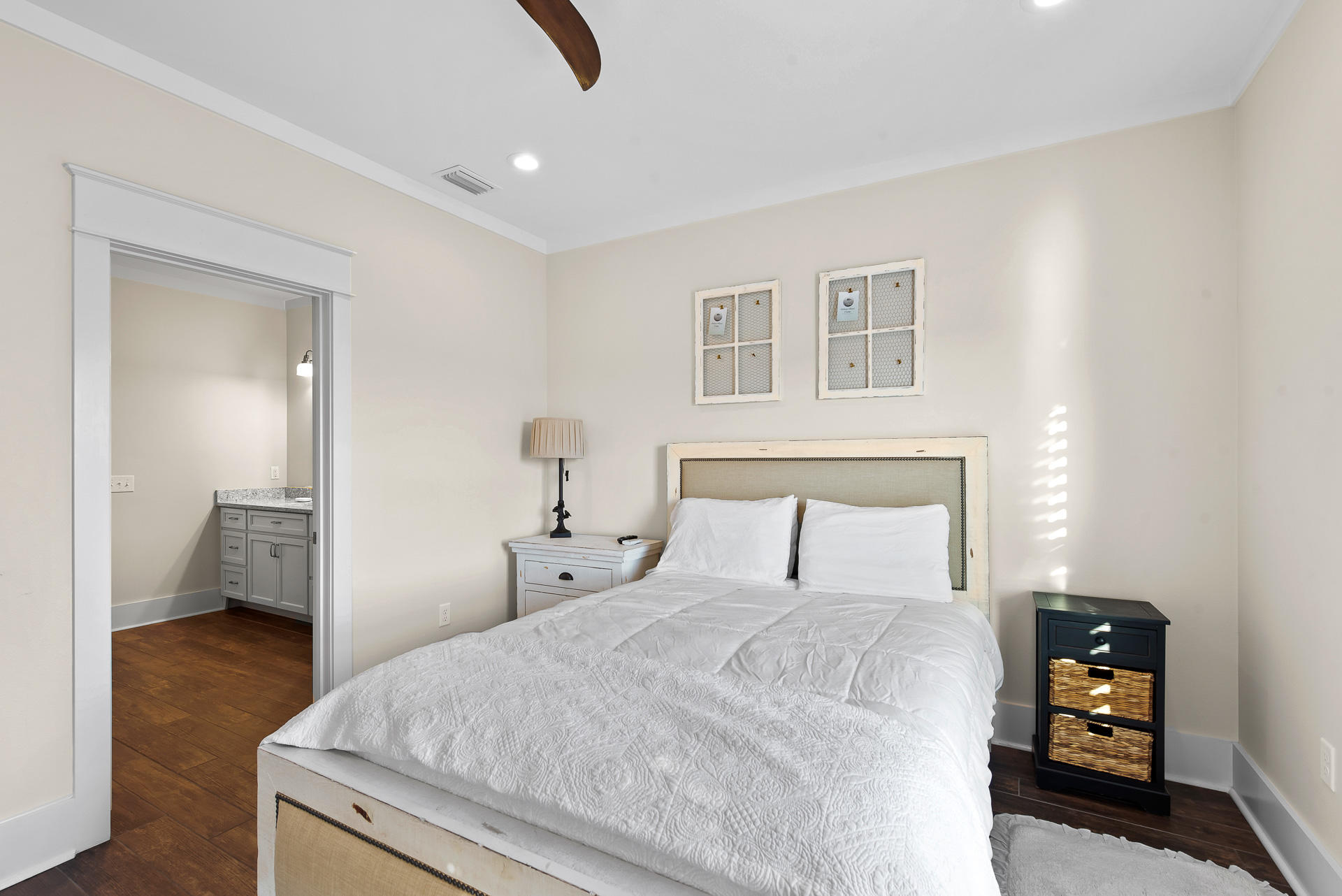 SOUTH SHORES - Residential