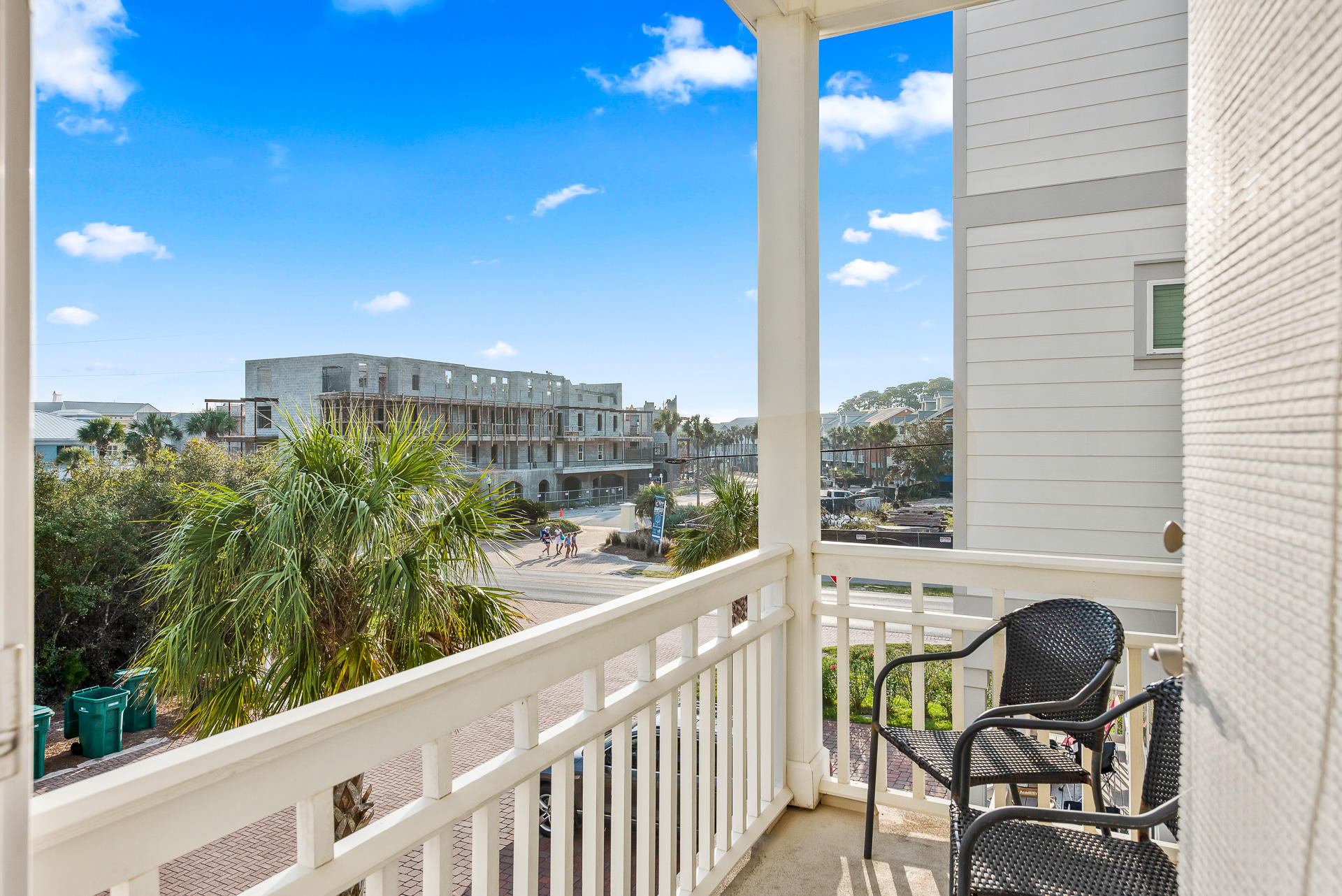 SOUTH SHORES - Residential